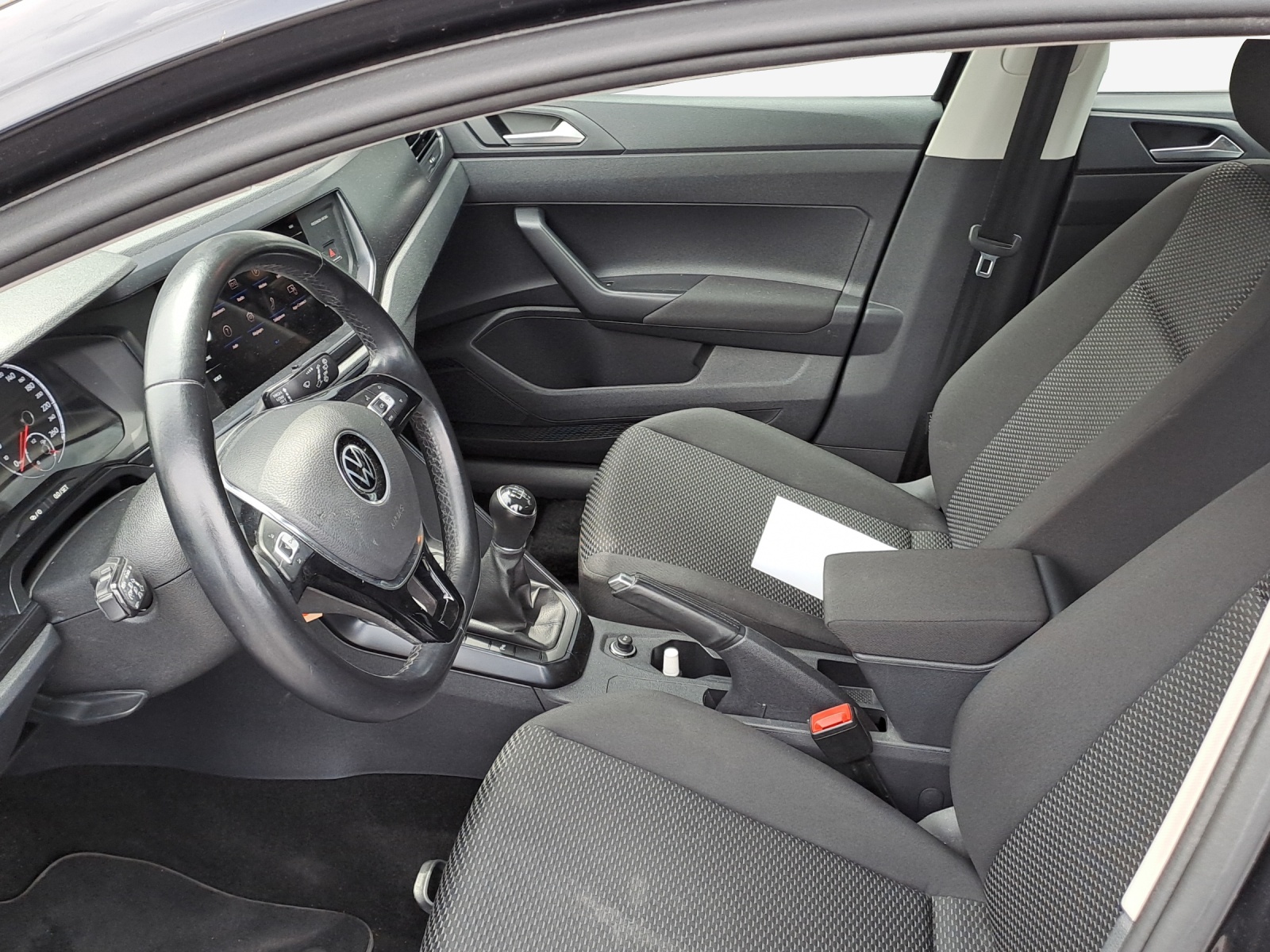 VW Polo 1.0 BMT Value-image-7