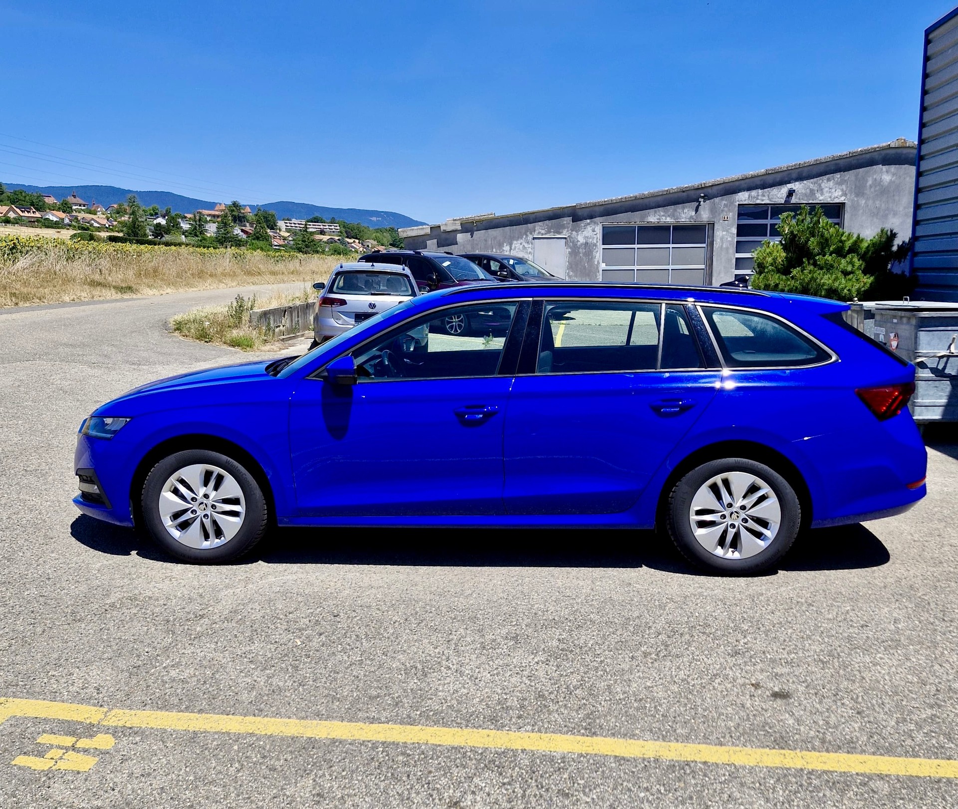 SKODA 2.0 TDI Ambition DSG-image-0