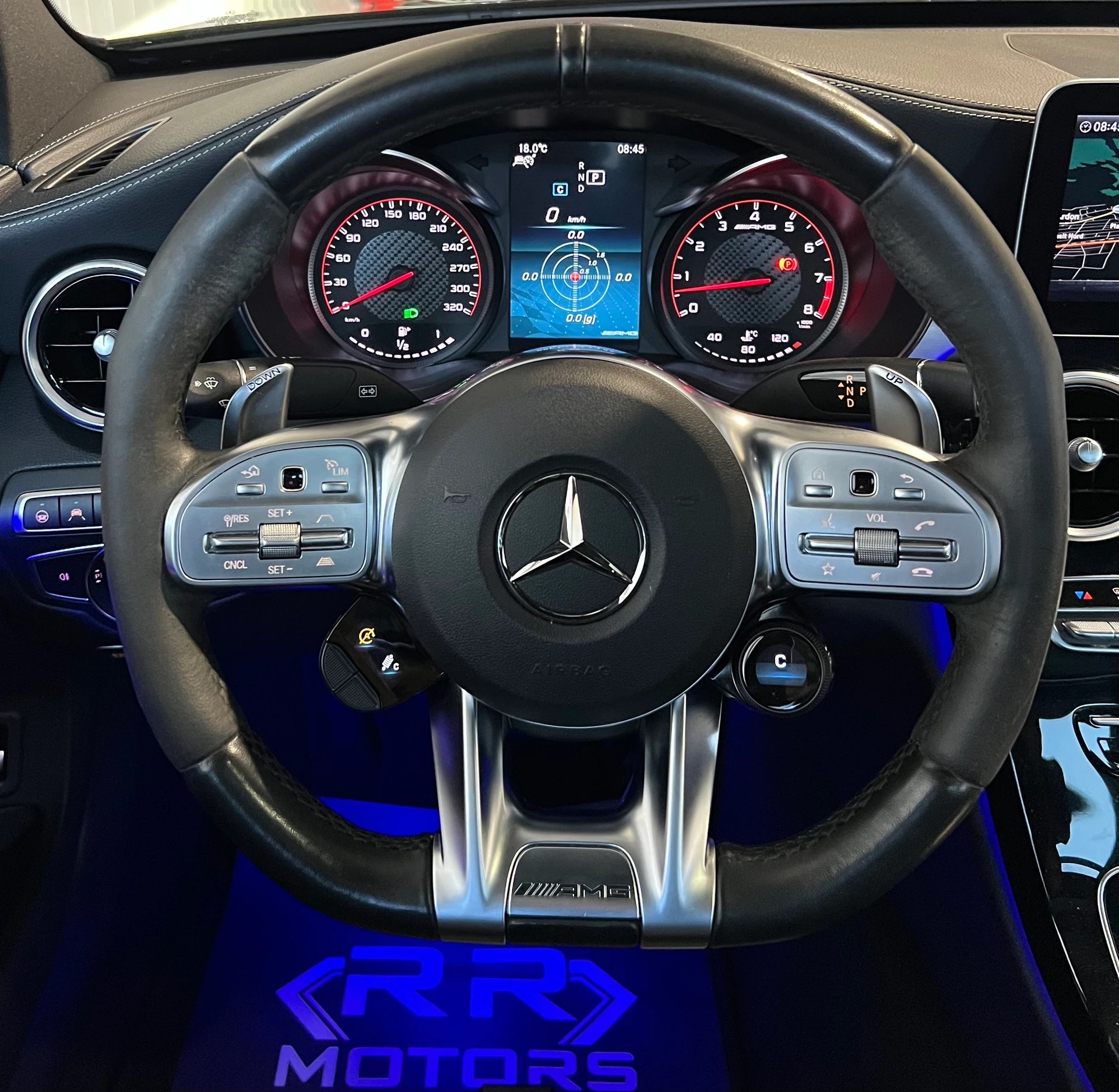 MERCEDES-BENZ C 63 S AMG Speedshift-image-9