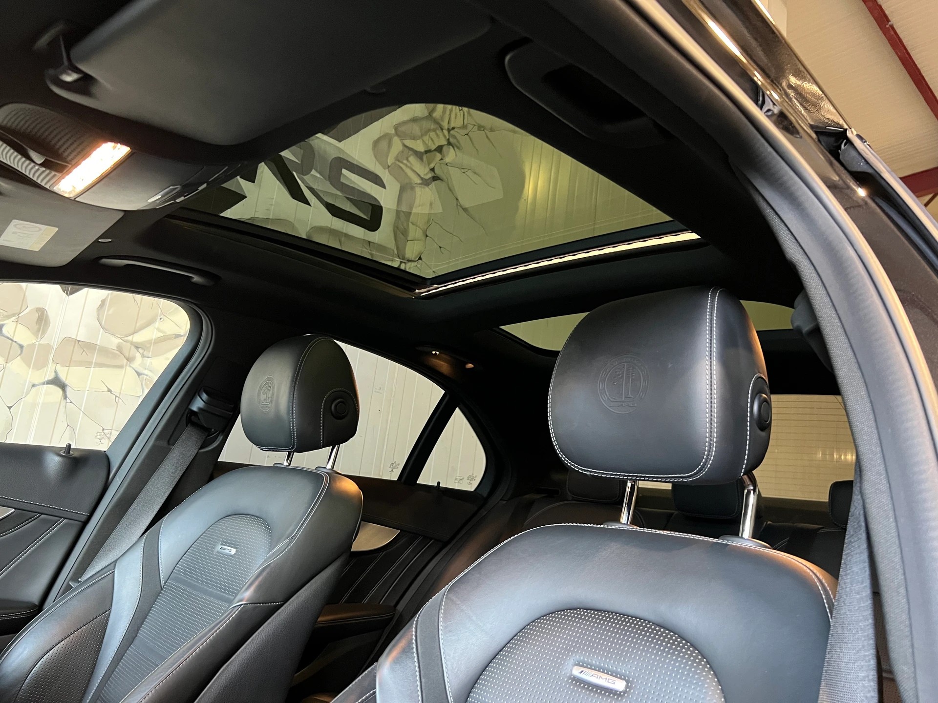 MERCEDES-BENZ C 63 S AMG Speedshift-image-14