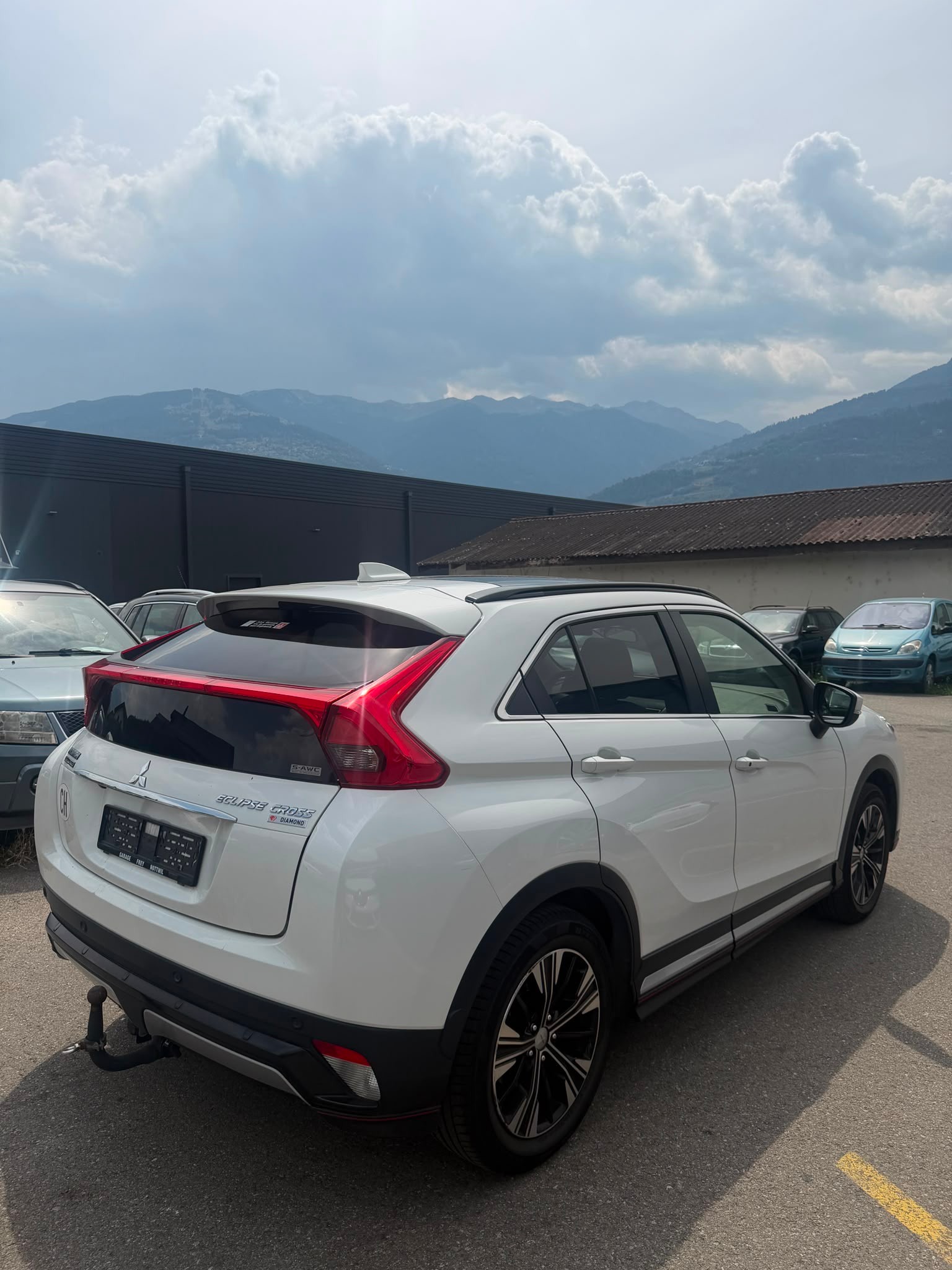 MITSUBISHI Eclipse Cross 1.5 T-Mivec Diamond 4WD CVT-image-3