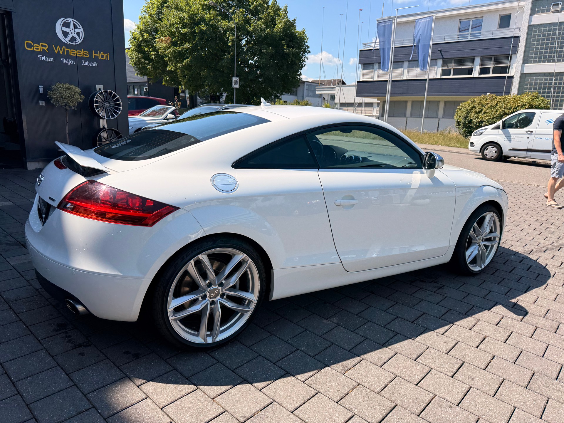 AUDI TT 3.2 quattro-image-7
