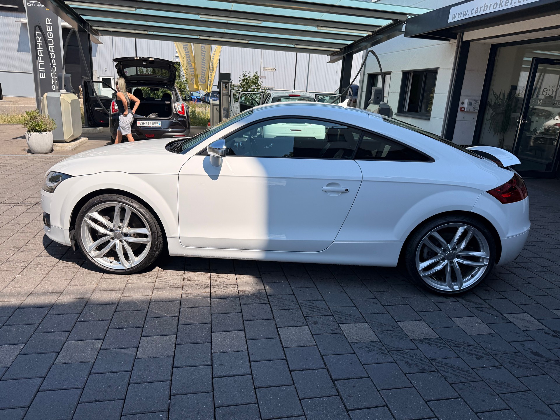 AUDI TT 3.2 quattro-image-2
