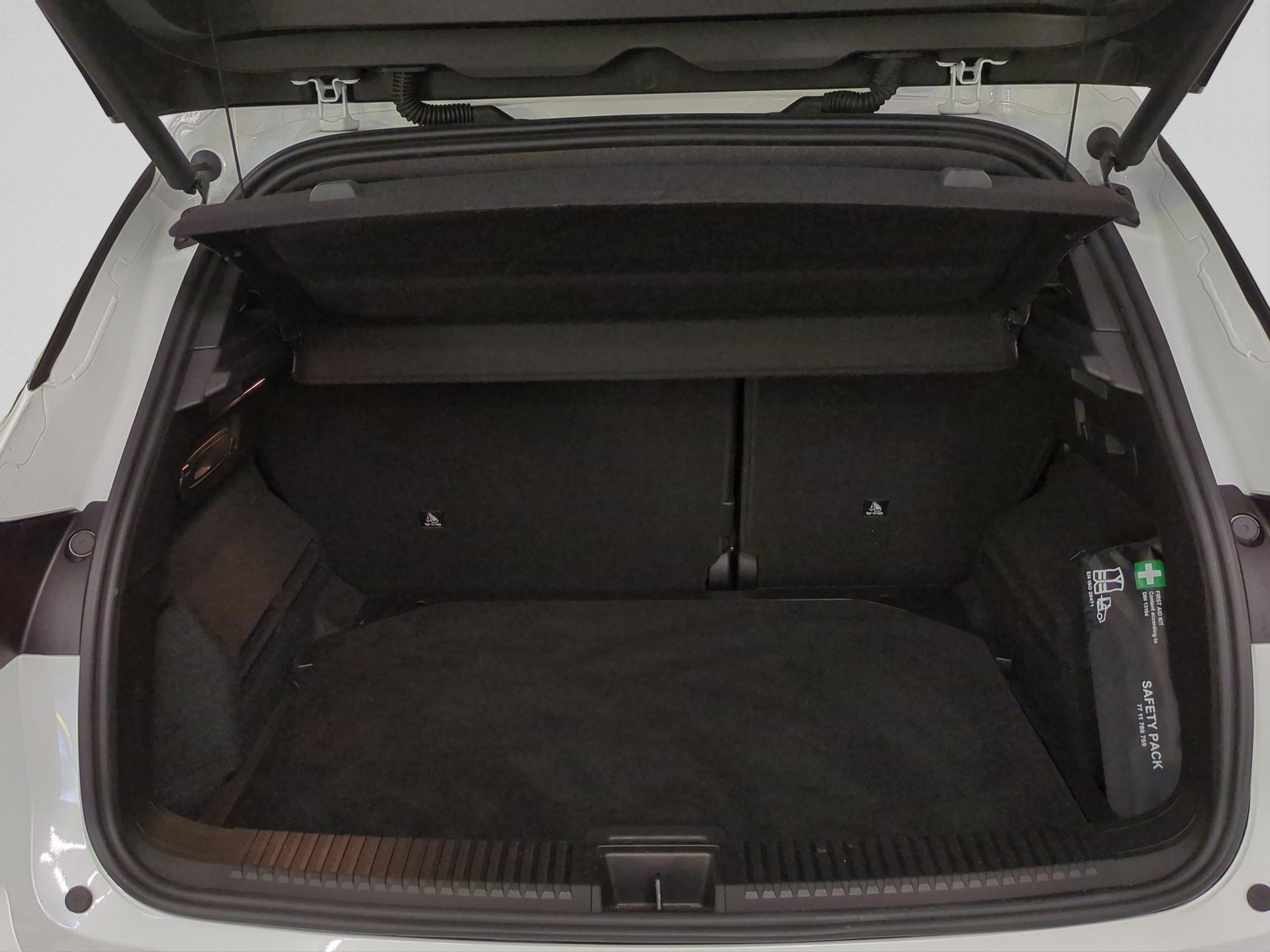RENAULT Austral 1.2 HEV 200 Iconic Esprit Alpine A-image-15