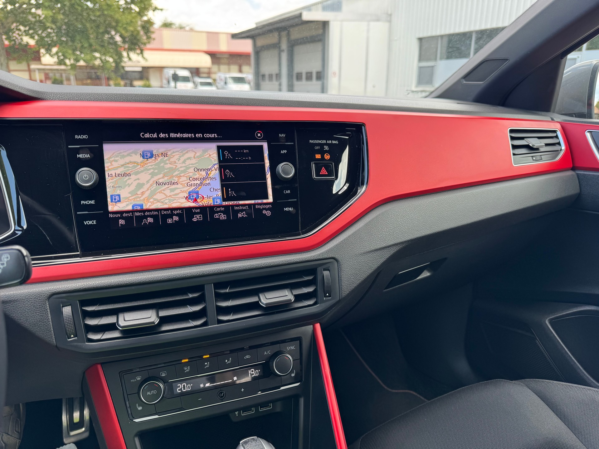 VW Polo 2.0 TSI GTI DSG-image-9