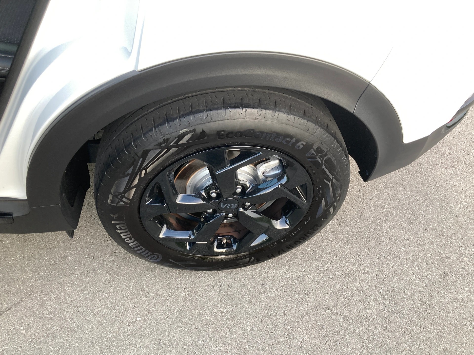 KIA Sportage 1.6CRDi Mild Hybrid Black Edition 4WD DCT-image-6