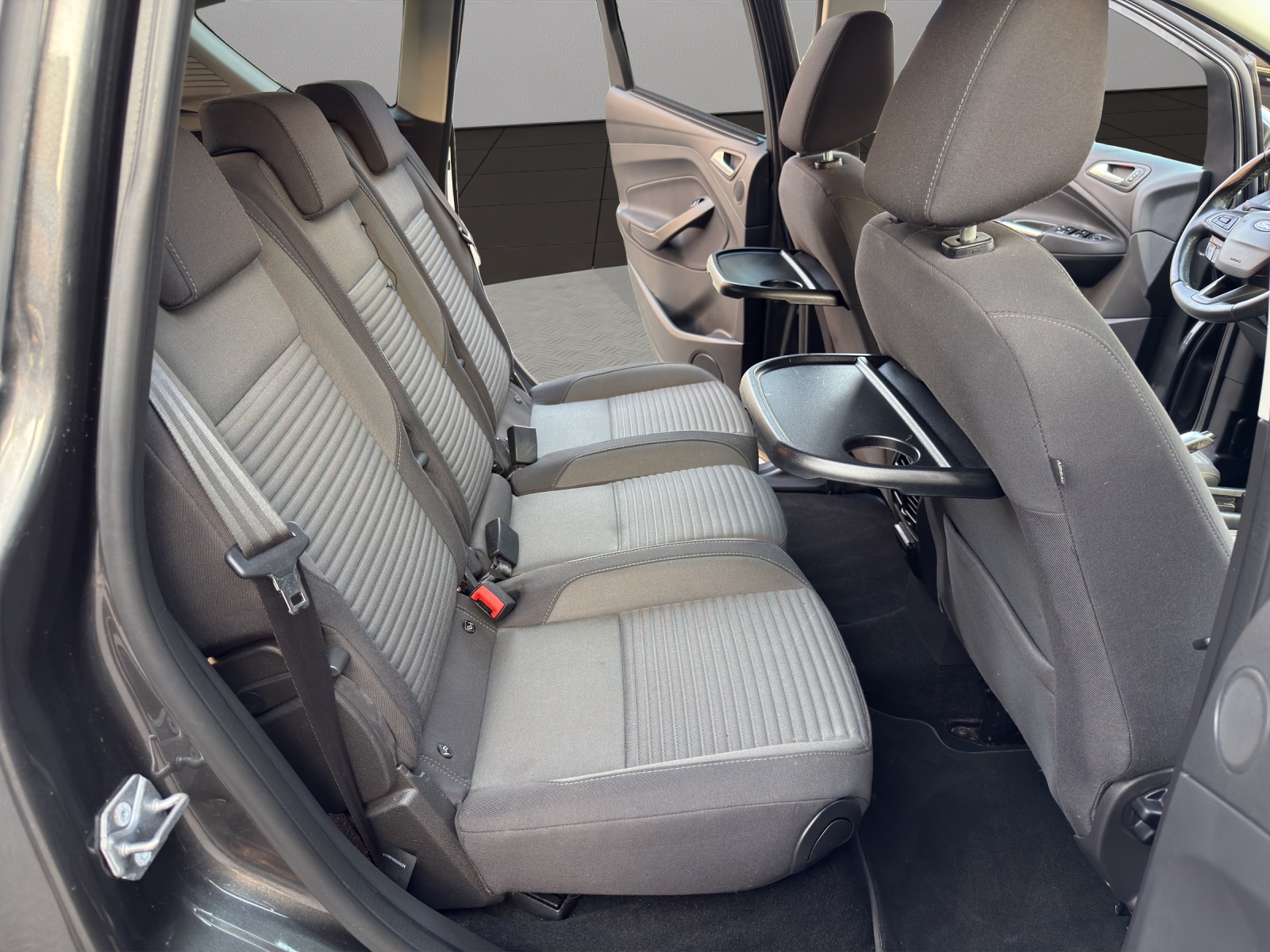 FORD C-Max 1.5 SCTi Trend-image-17