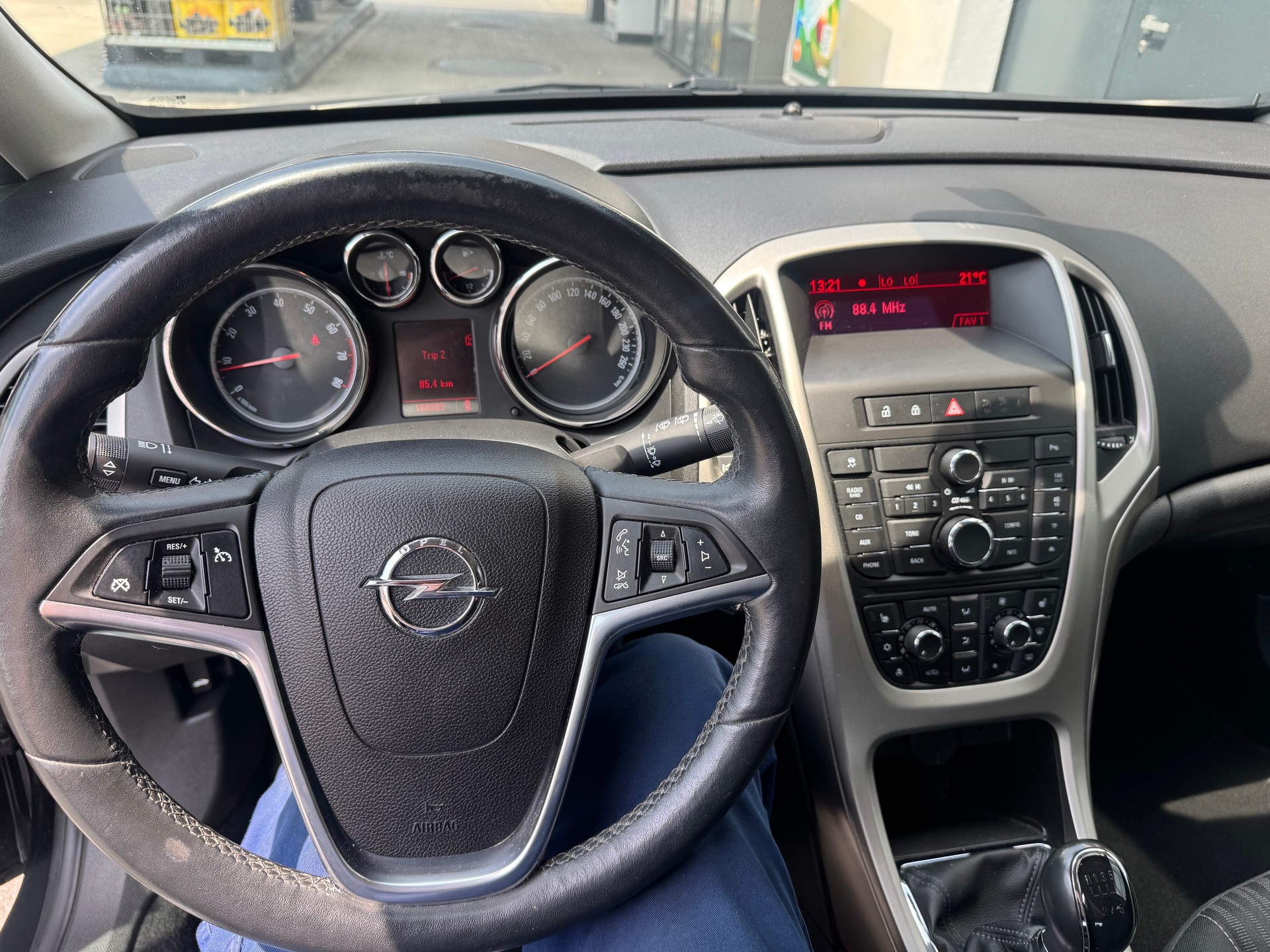 OPEL Astra 1.4i 16V Turbo Enjoy-image-6