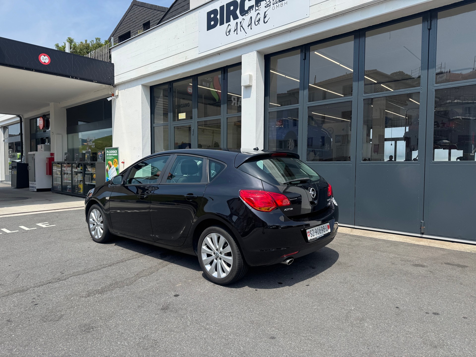 OPEL Astra 1.4i 16V Turbo Enjoy-image-2
