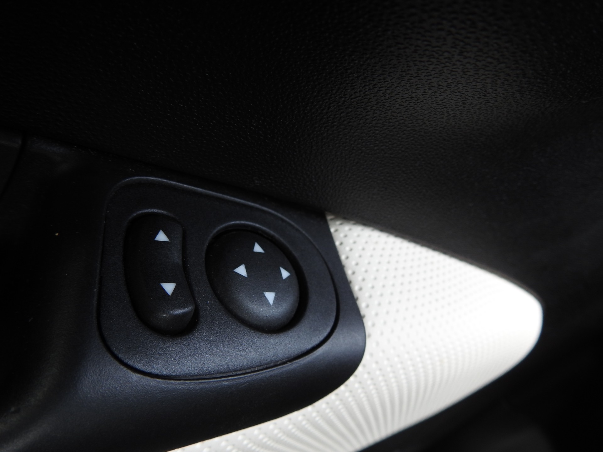 FIAT 500 1.2 Lounge-image-23