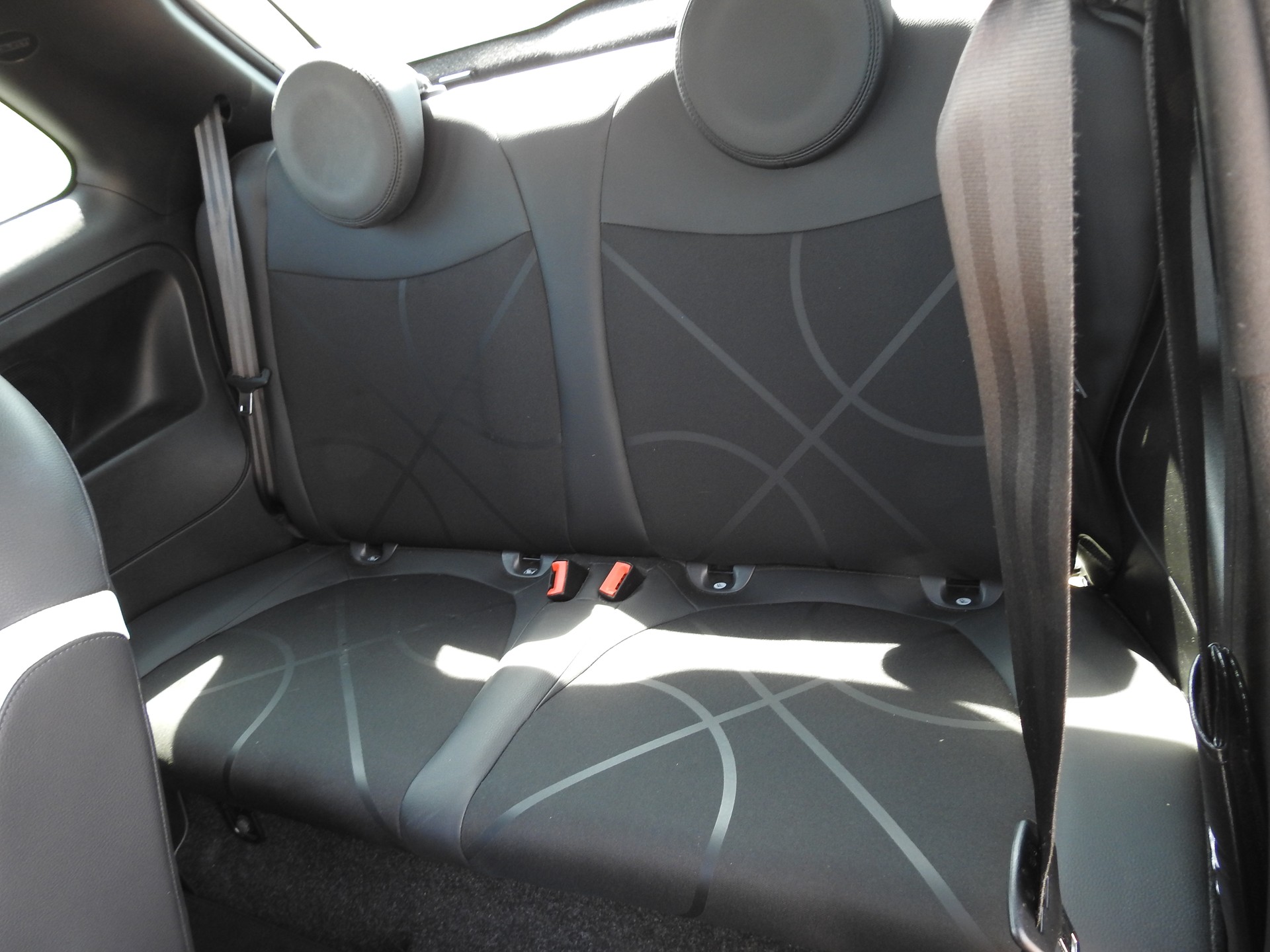 FIAT 500 1.2 Lounge-image-12