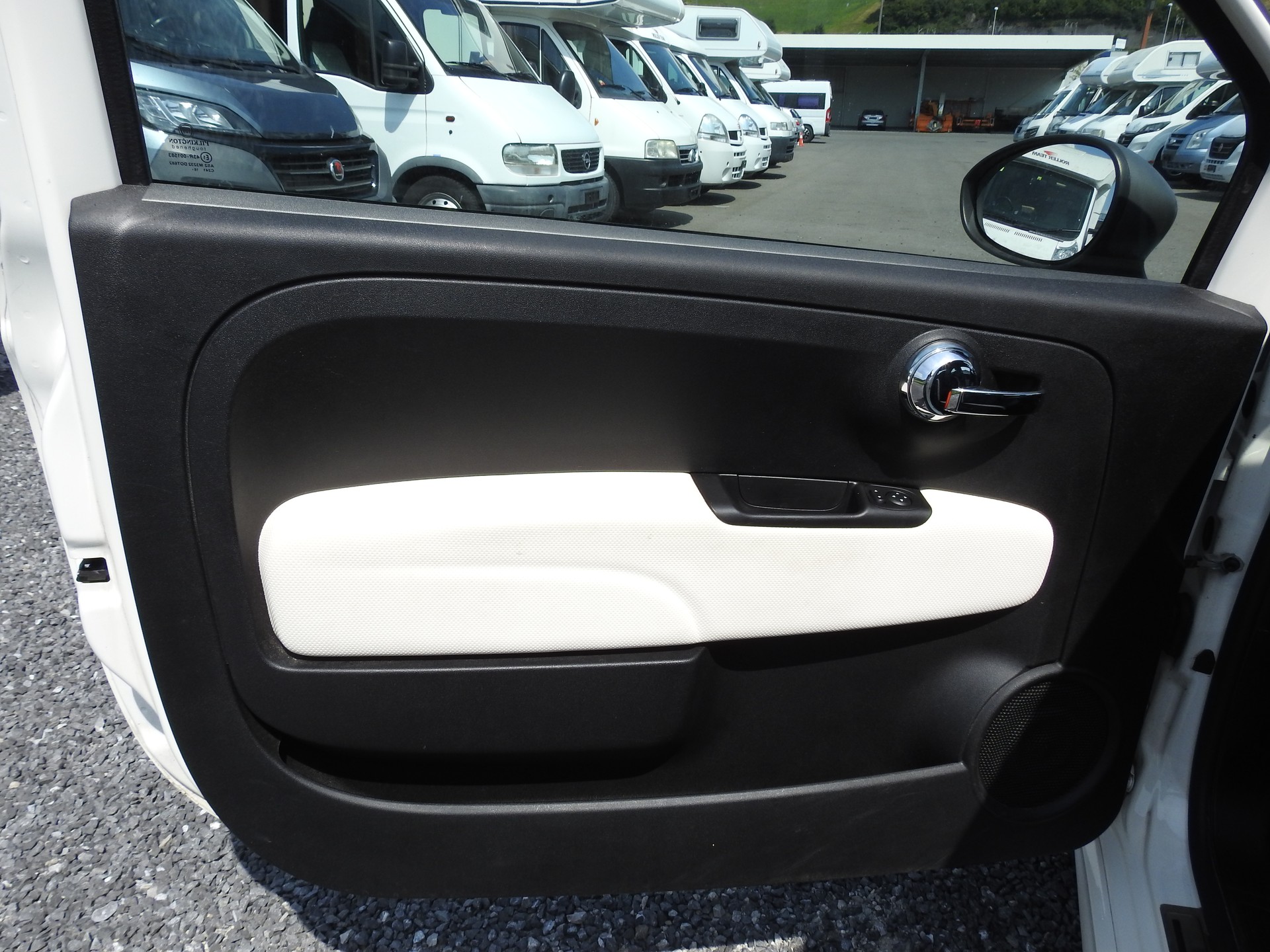FIAT 500 1.2 Lounge-image-9