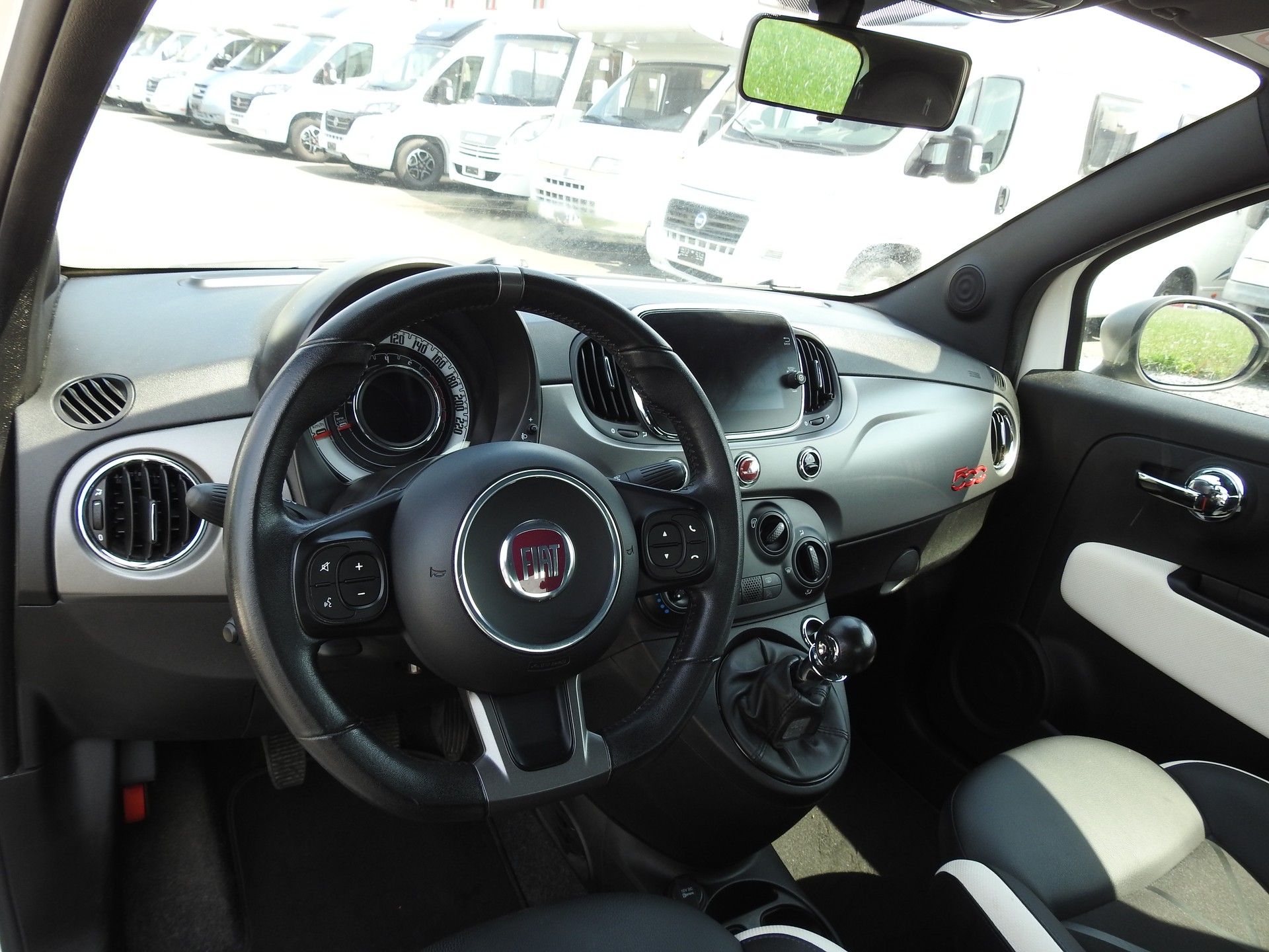 FIAT 500 1.2 Lounge-image-10