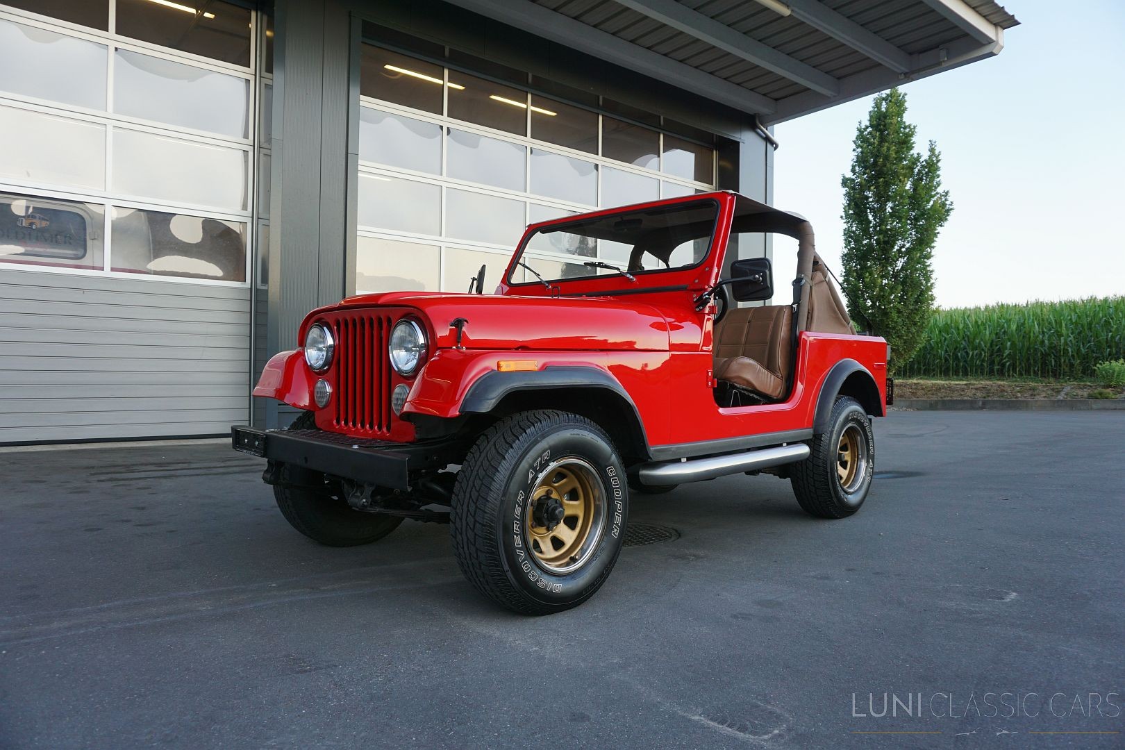 JEEP Jeep CJ-7 V8