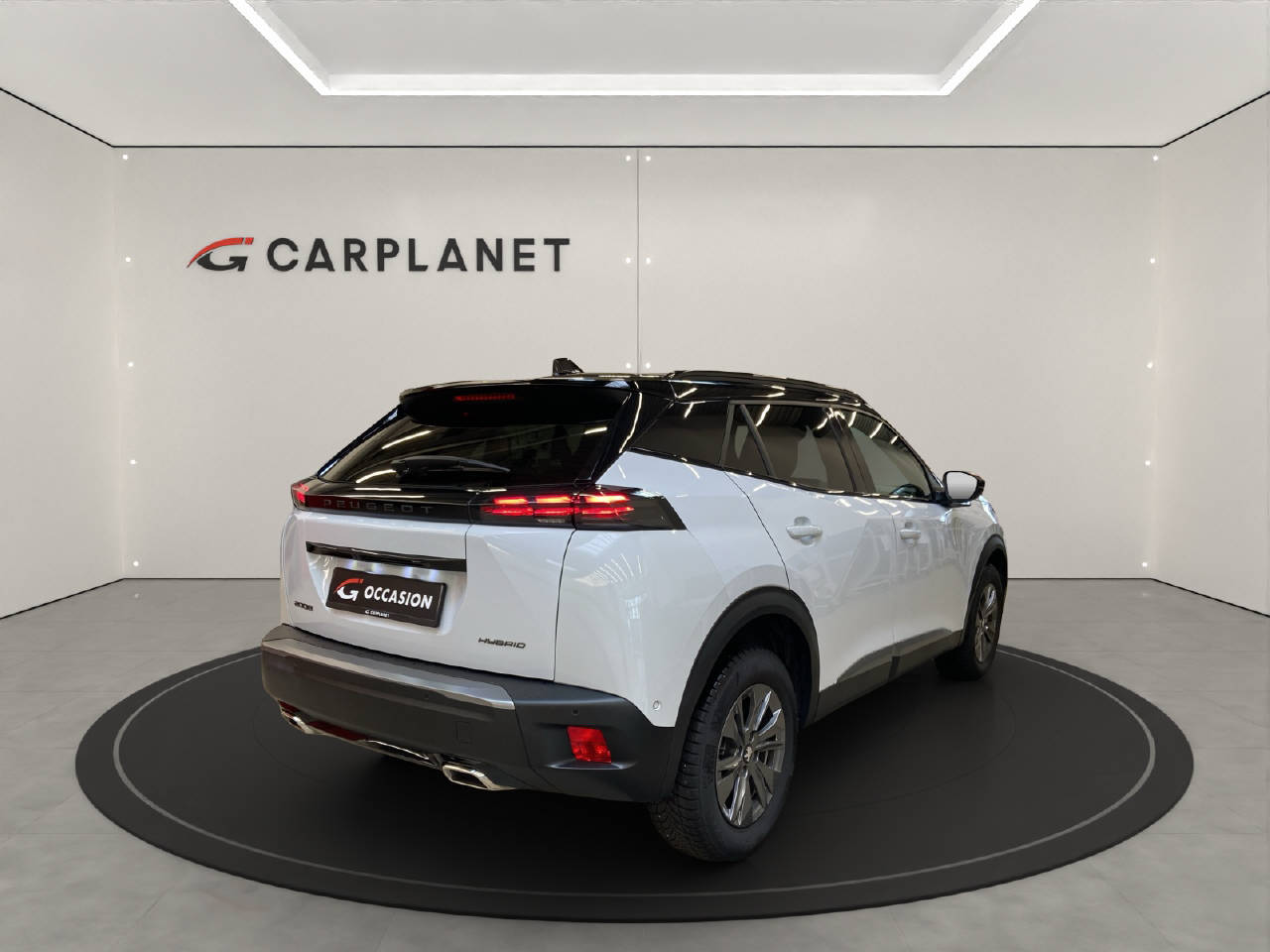 PEUGEOT 2008 1.2 Hybrid 145 GT-image-3