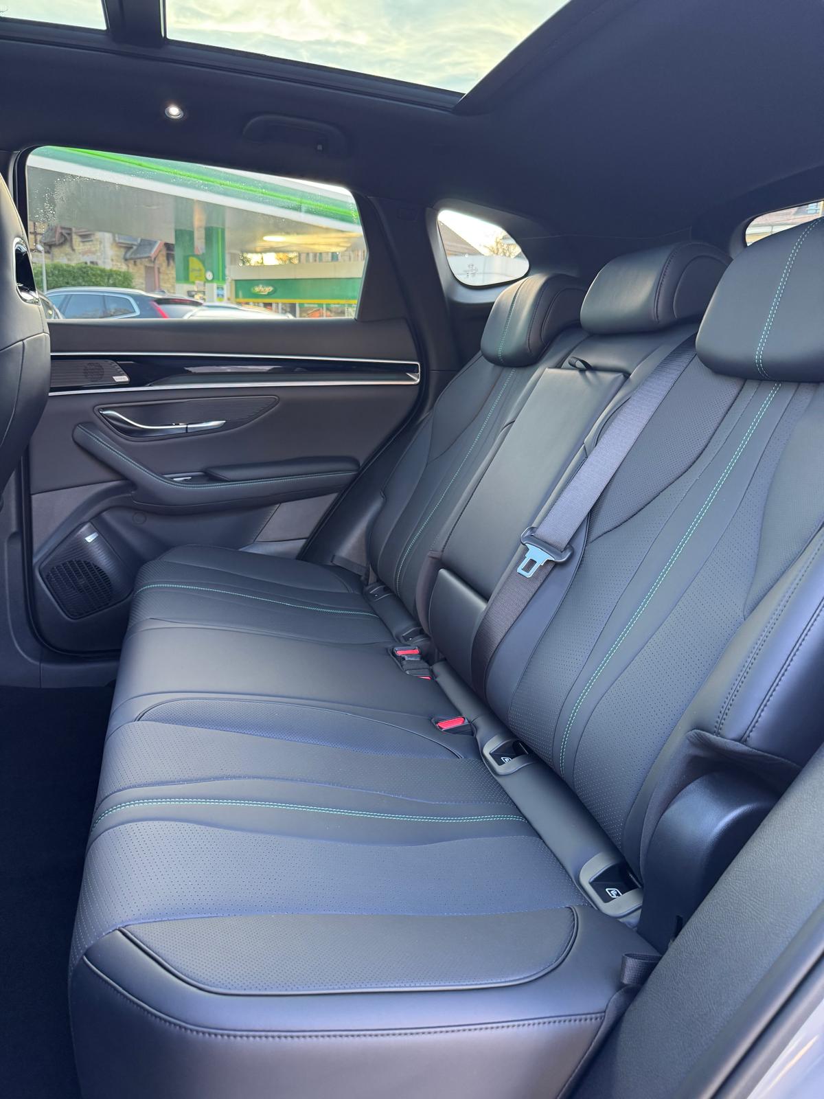 BYD Seal U DM-i Comfort-image-13