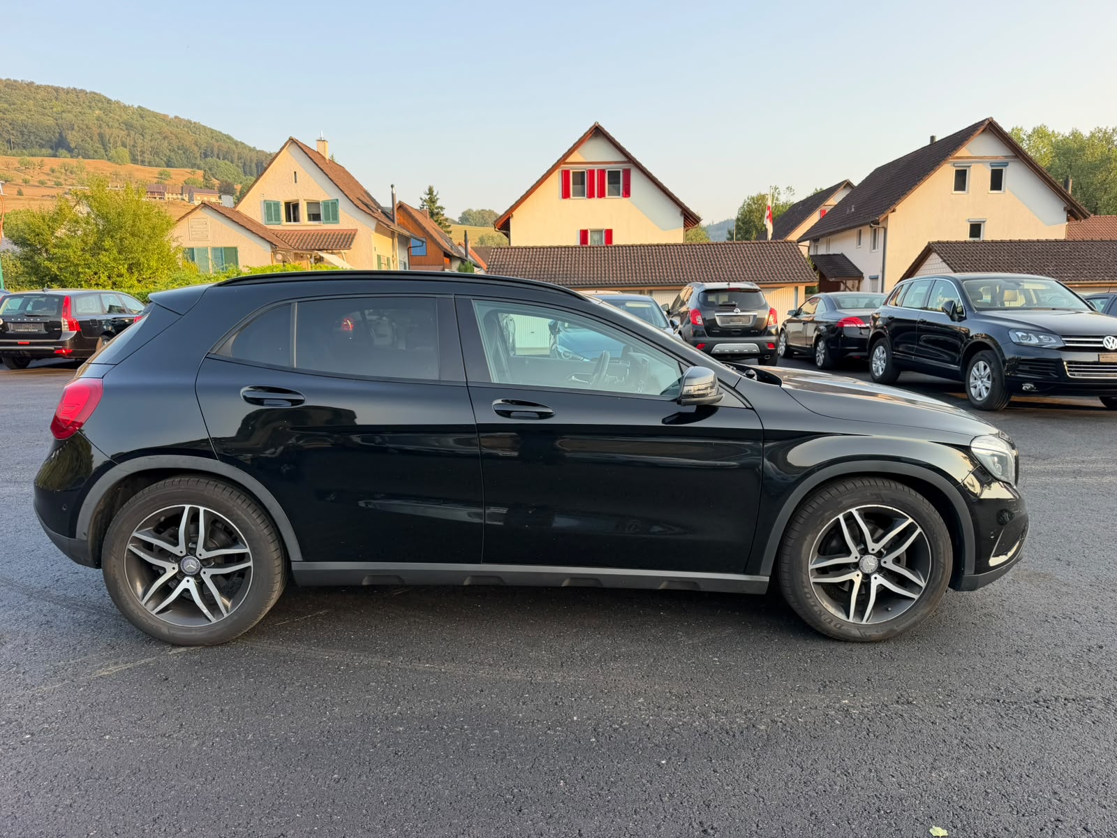 MERCEDES-BENZ GLA 200 Night Star 7G-DCT-image-5