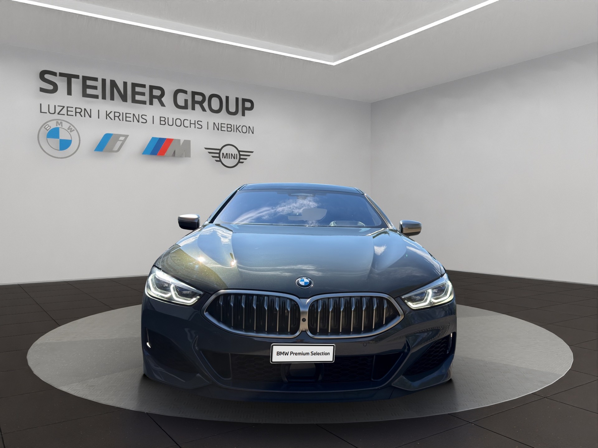BMW M850i xDrive Steptronic-showroom-element-1