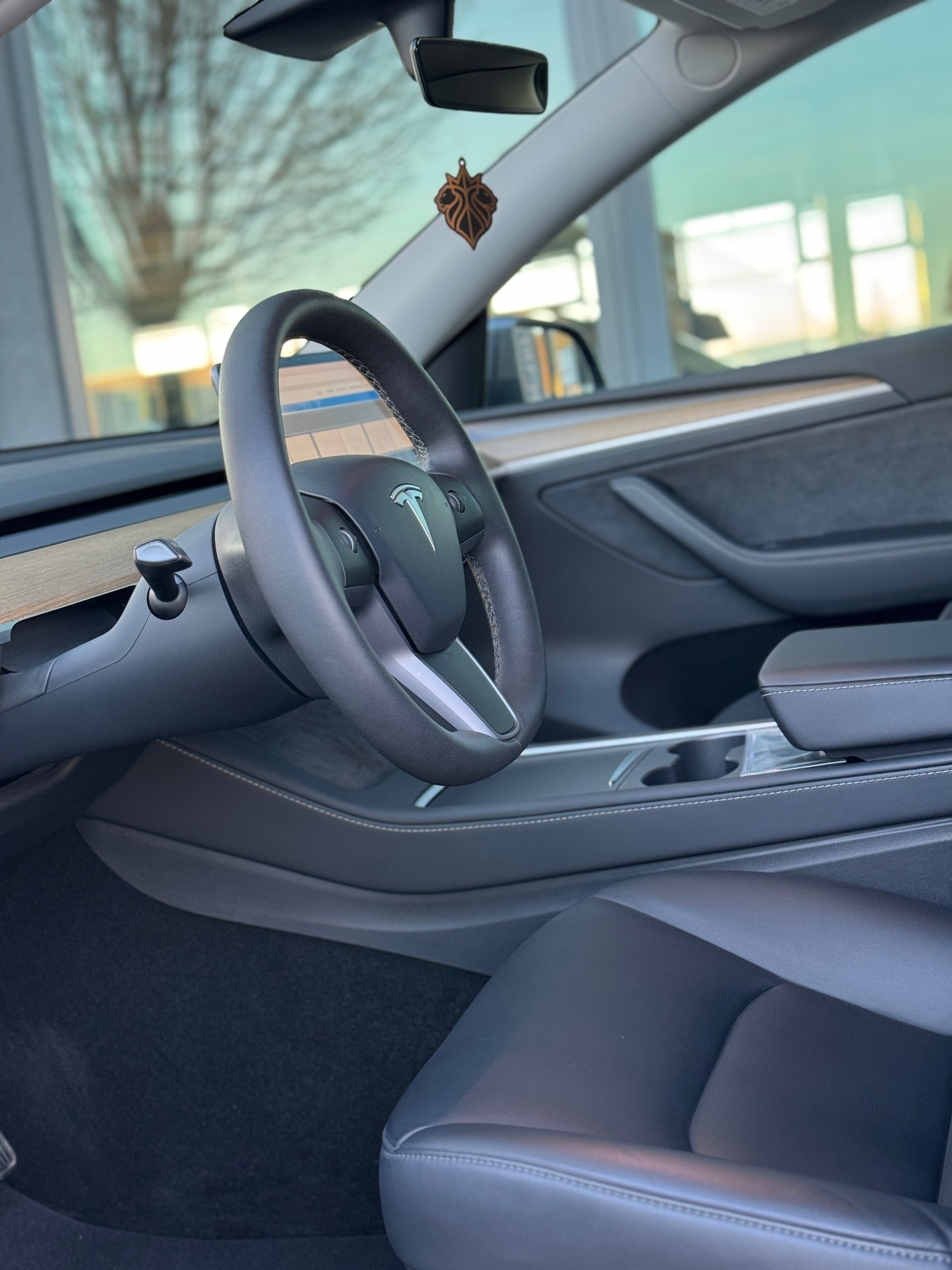 TESLA Model Y Long Range / Full Self Driving / AHK / AMD Ryzen-image-9