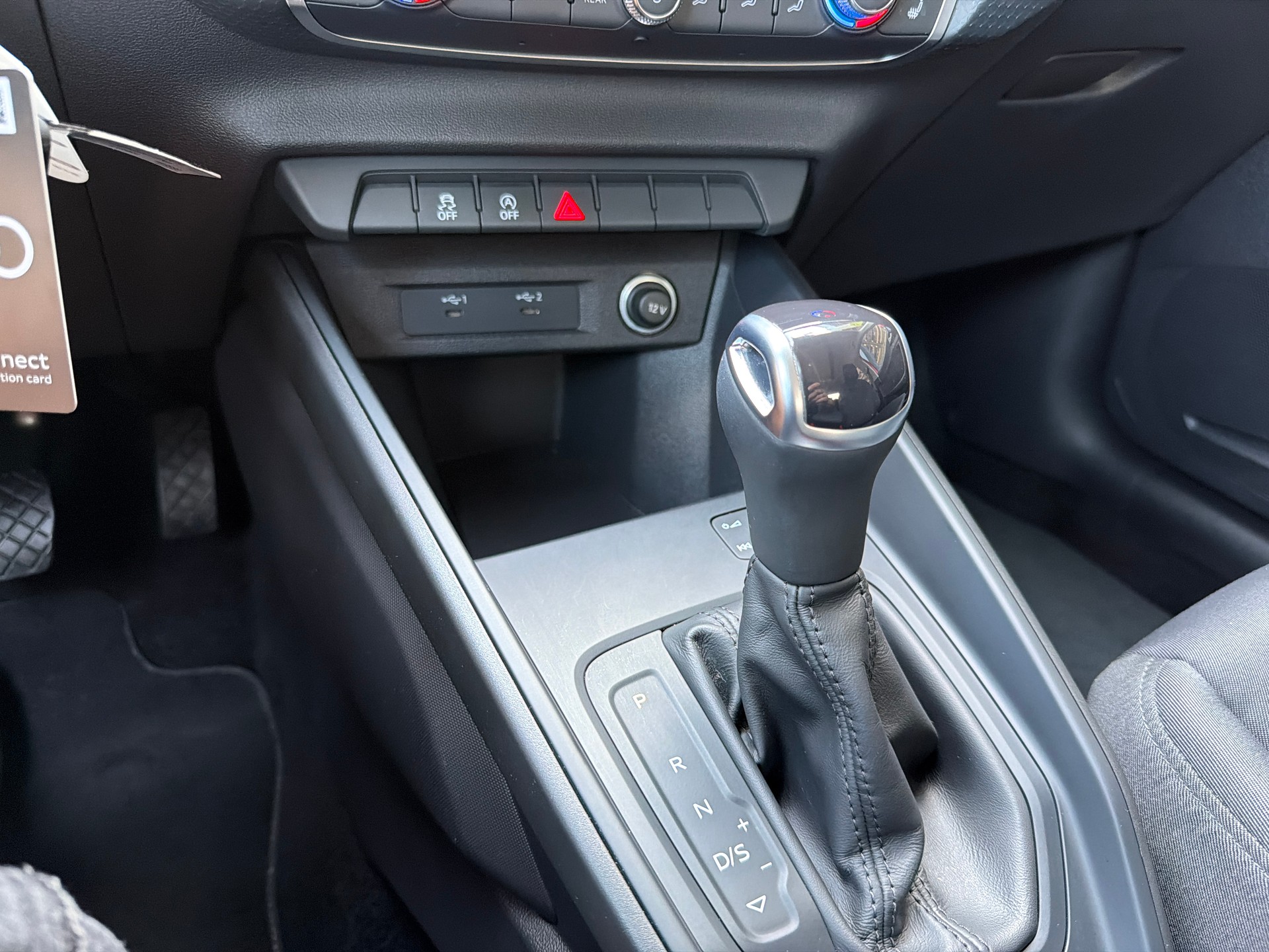 AUDI A1 Sportback 30 TFSI Attraction S-tronic-image-11