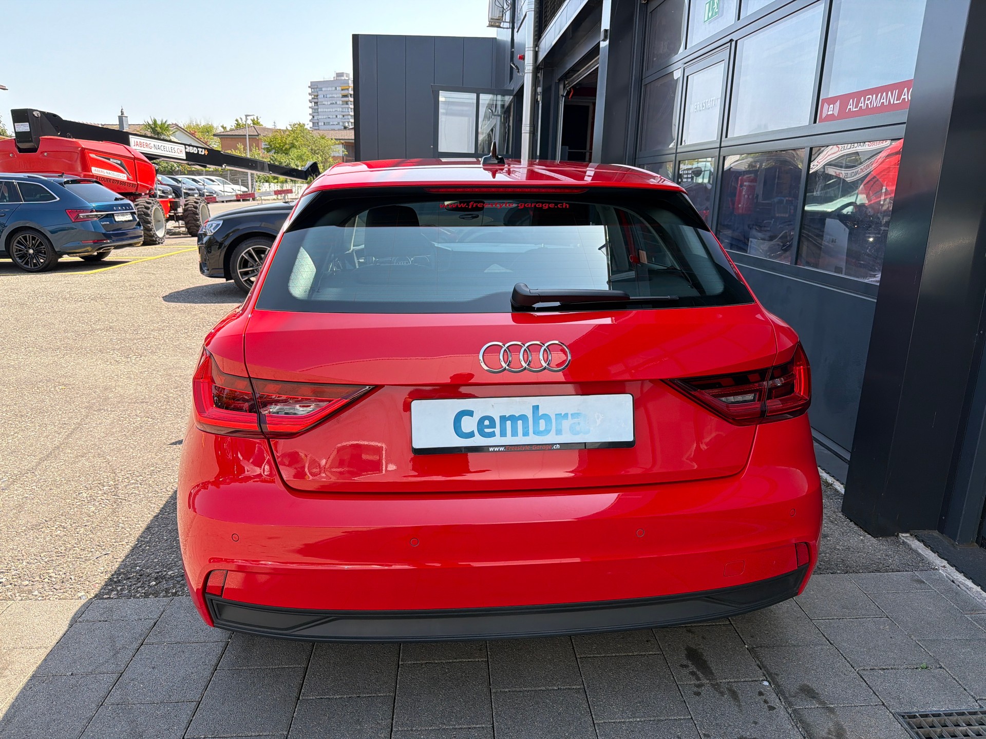 AUDI A1 Sportback 30 TFSI Attraction S-tronic-image-4