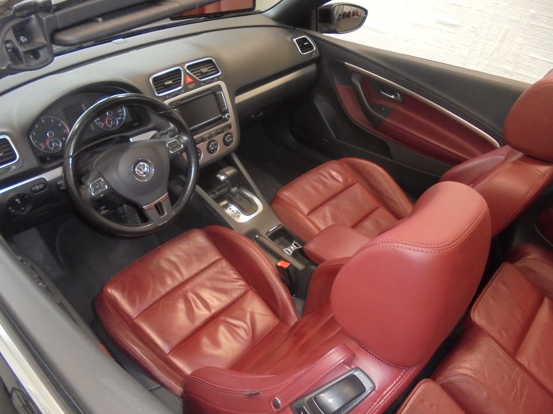 VW Eos 2.0 FSI Turbo Fashion DSG-image-10