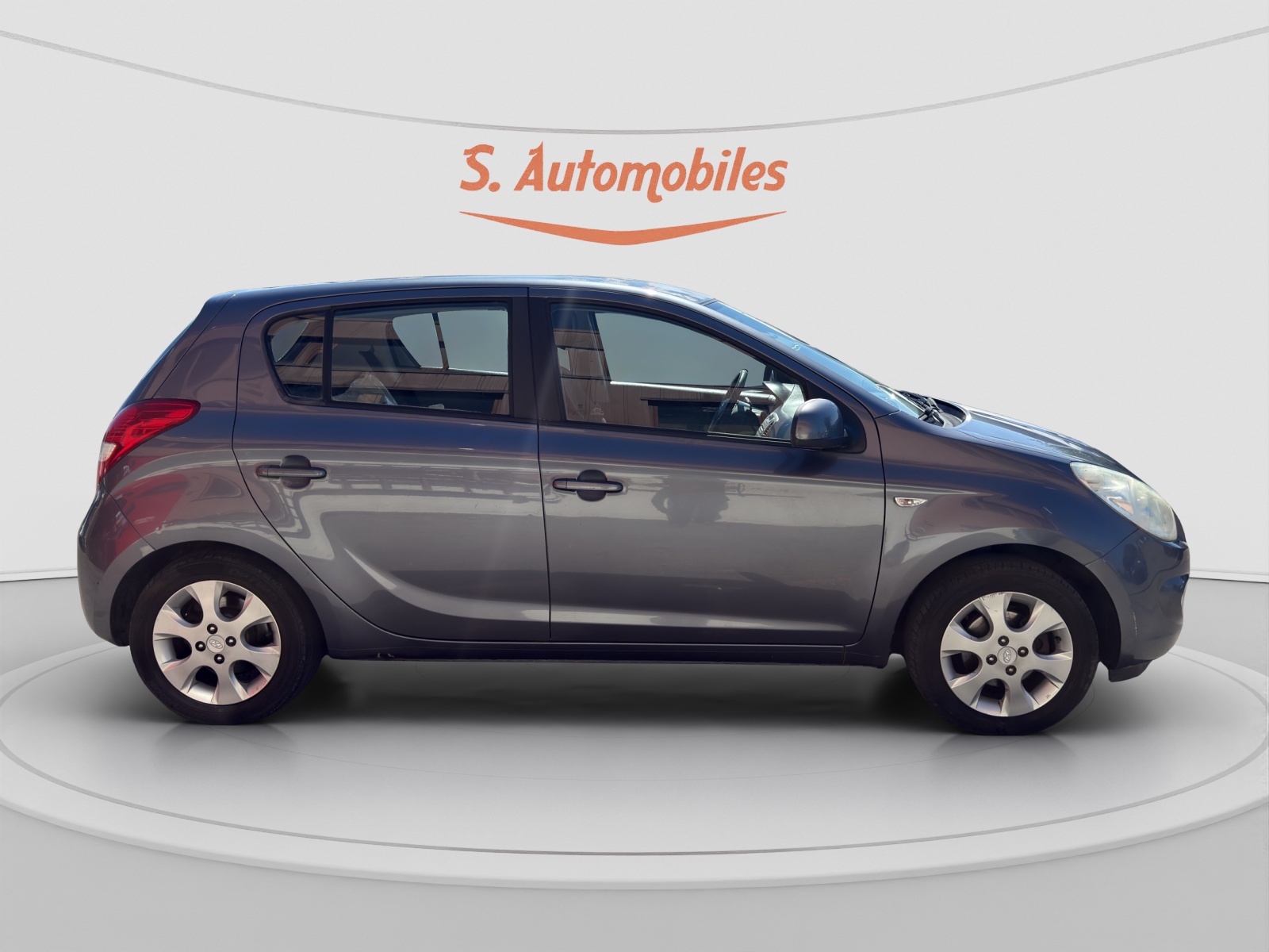 HYUNDAI i20 1.4 Style Automatic-image-5