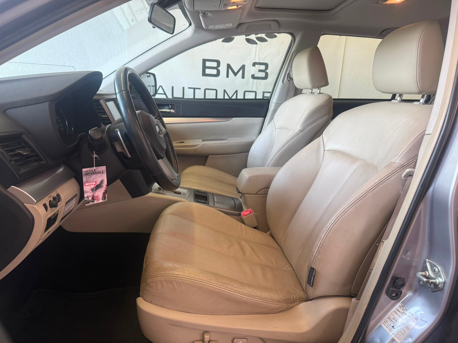 SUBARU Outback 2.5i Swiss AWD Lineartronic 1,8T AHK-image-8
