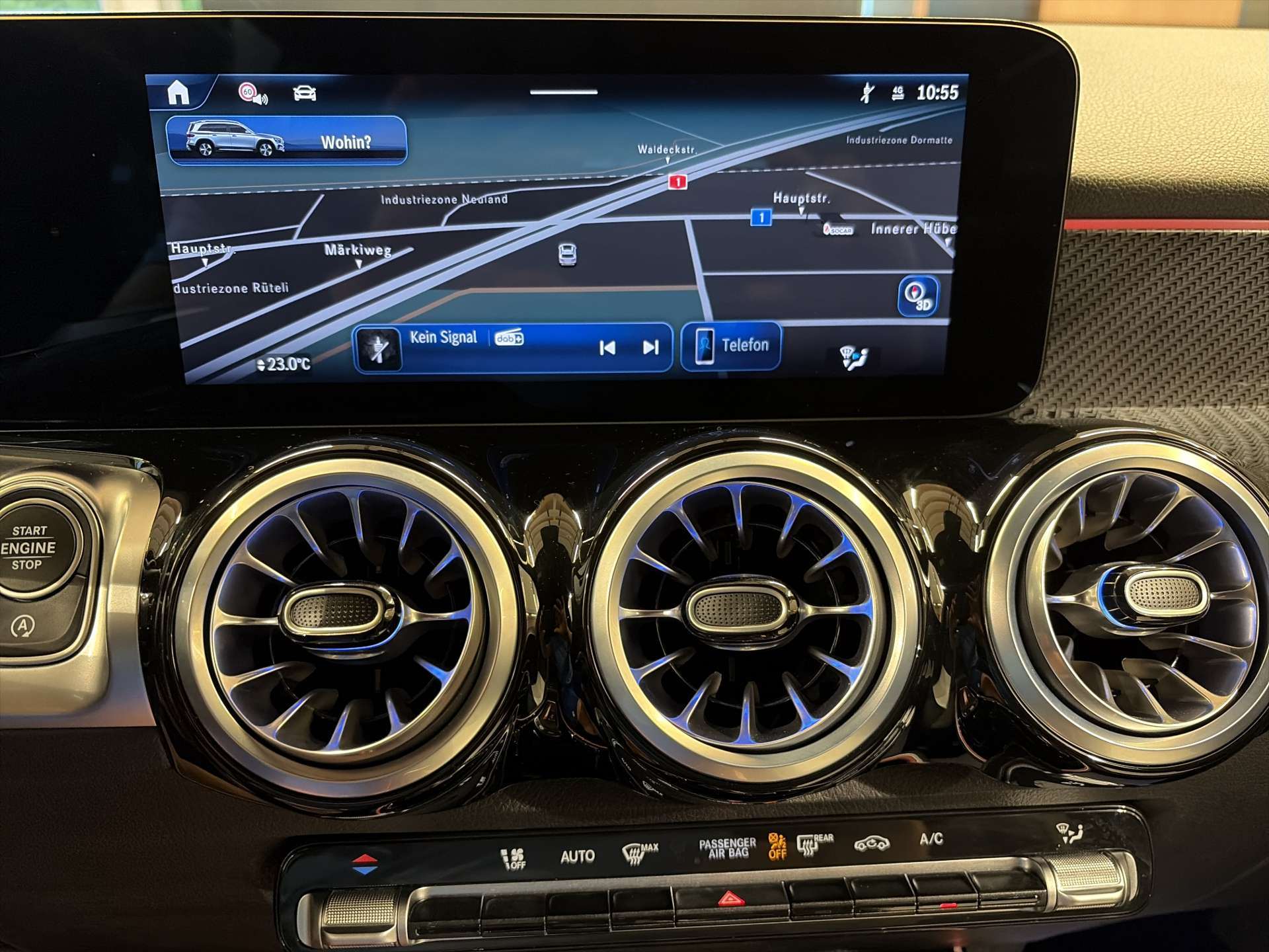MERCEDES-BENZ GLB 220 d AMG-Line 4Matic G-Tronic Automat-image-1