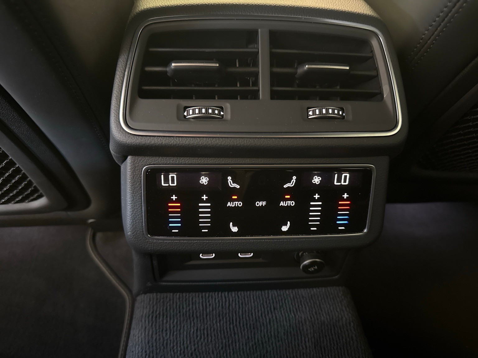 AUDI A6 Avant 50 TDI Sport quattro tiptronic S-Iine-image-9