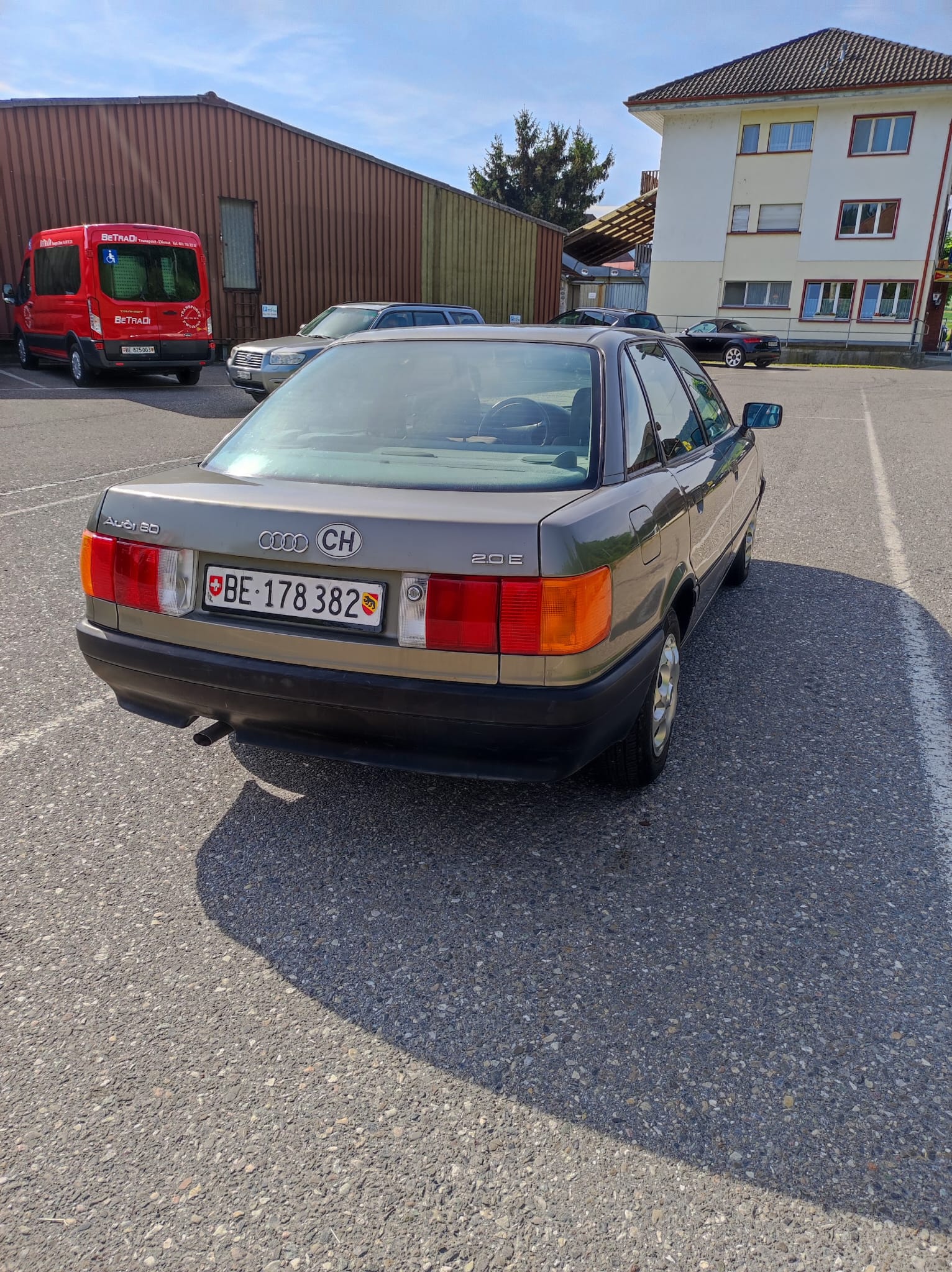AUDI 2.0 E-image-3