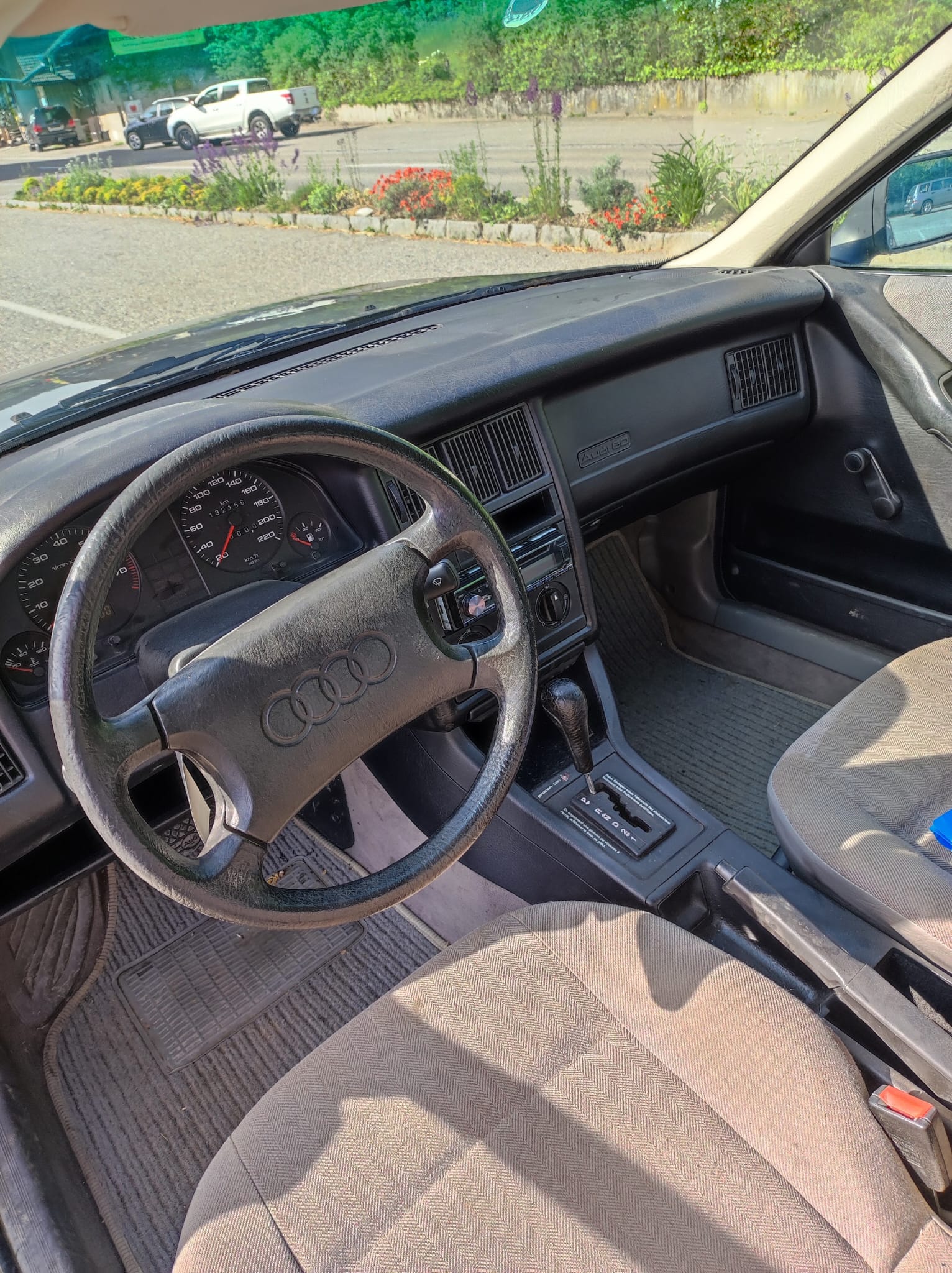 AUDI 2.0 E-image-4
