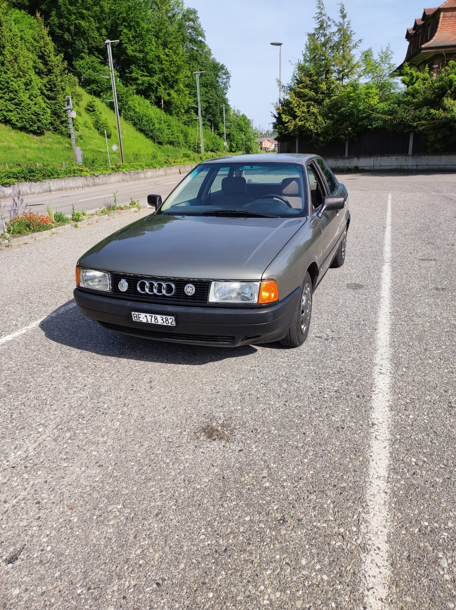 AUDI 2.0 E-image-0