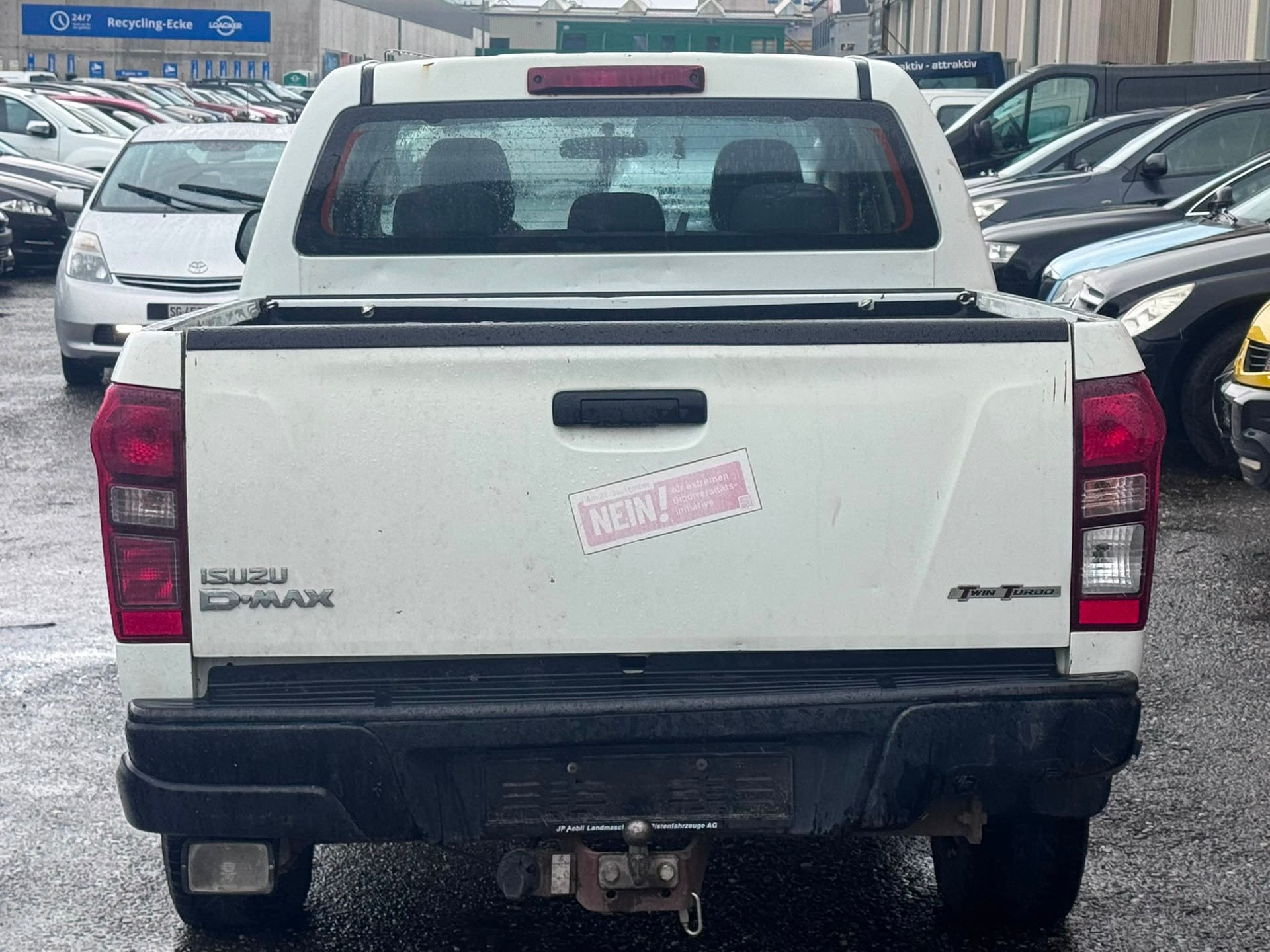 ISUZU D-MAX 2.5 Crew Cab Satellite 4x4-image-3
