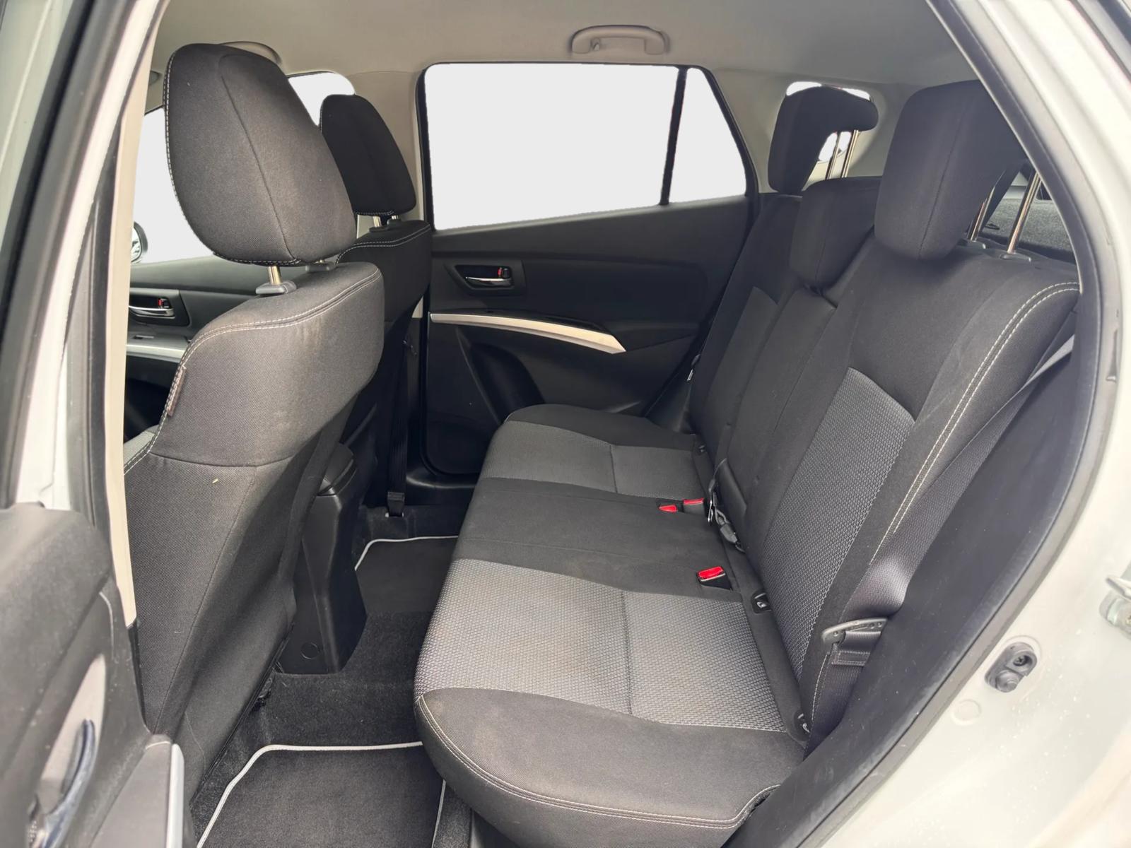 SUZUKI SX4 S-Cross 1.6 16V GL 4WD CVT7-image-9
