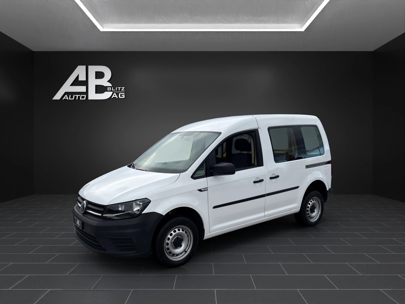VW Caddy 2.0TDI 4Motion BlueMotion Technology mit 122 PS-image-1