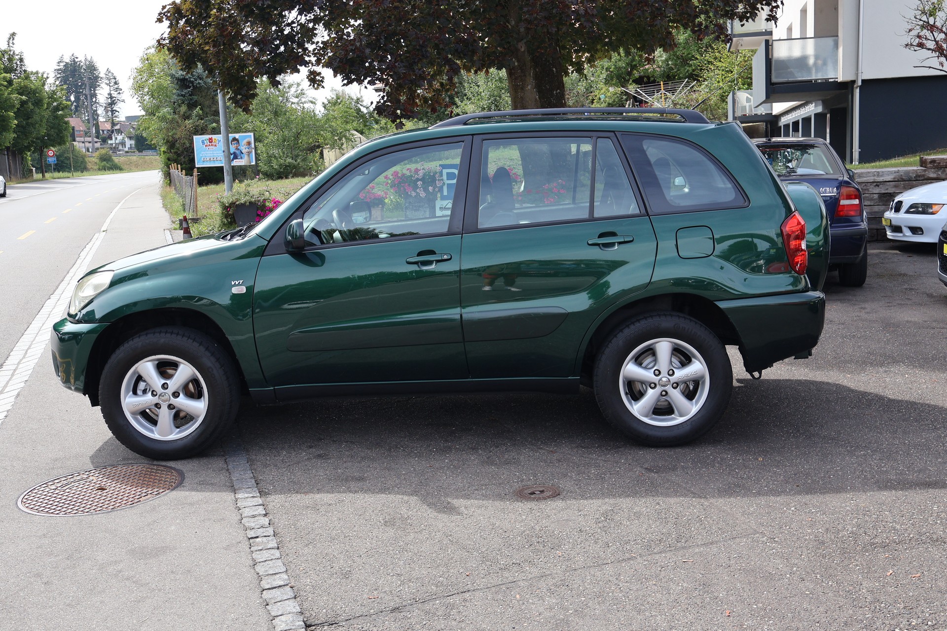 TOYOTA RAV-4 2.0 16V Linea Luna-image-4