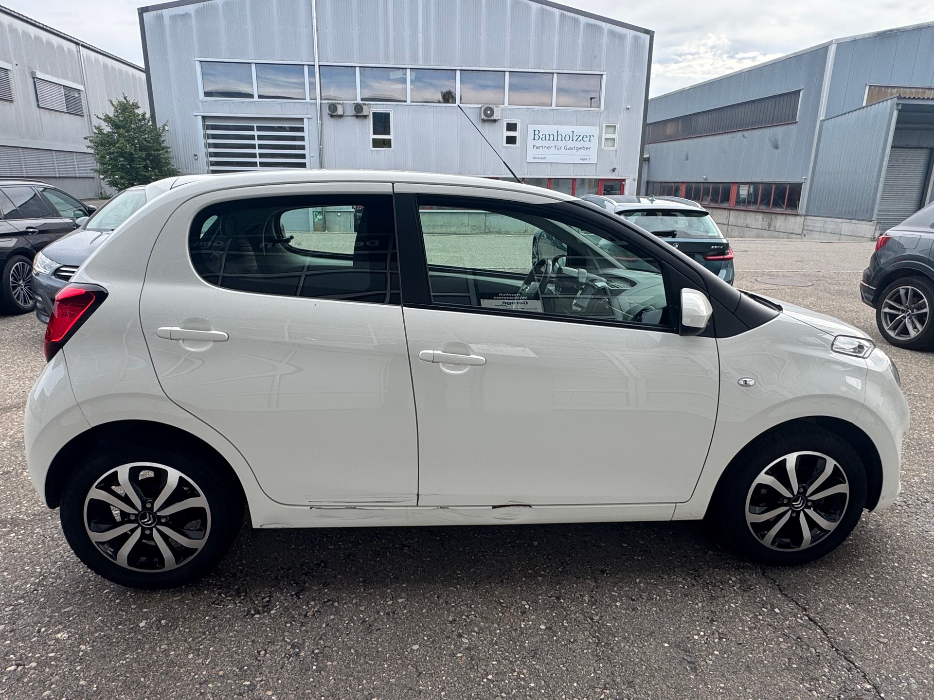 CITROEN C1 1.0 VTi Shine Stop&Start-image-6