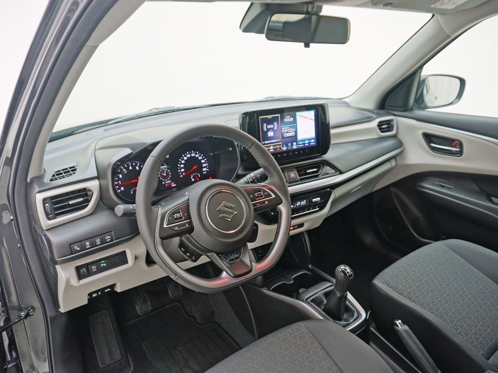 SUZUKI Swift 1.2 Piz Sulai Top Hybrid 4x4-image-8
