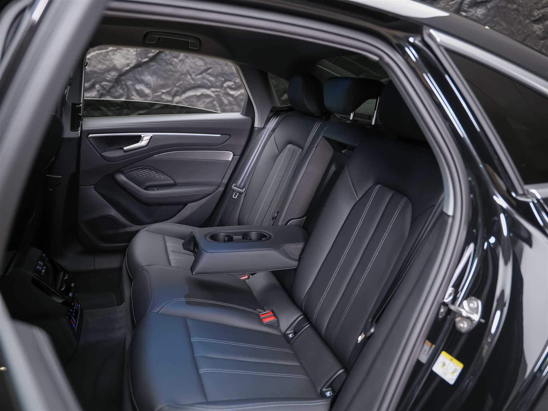 AUDI A6 Limousine S Line TDI quattro S tronic *Werksgarantie*360°*Assistenten*-image-12