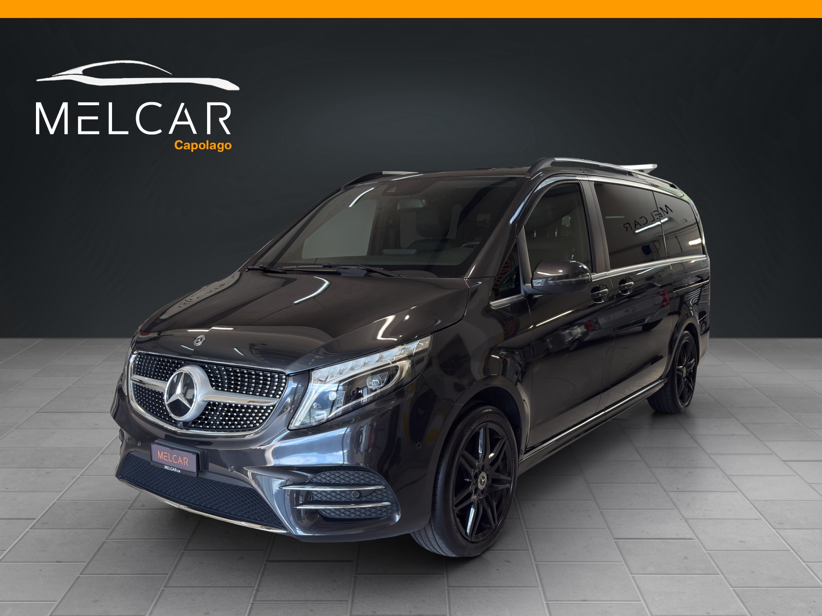 MERCEDES-BENZ V 300 d lang Avantgarde 4Matic 9G-Tronic AMG Line-image-9