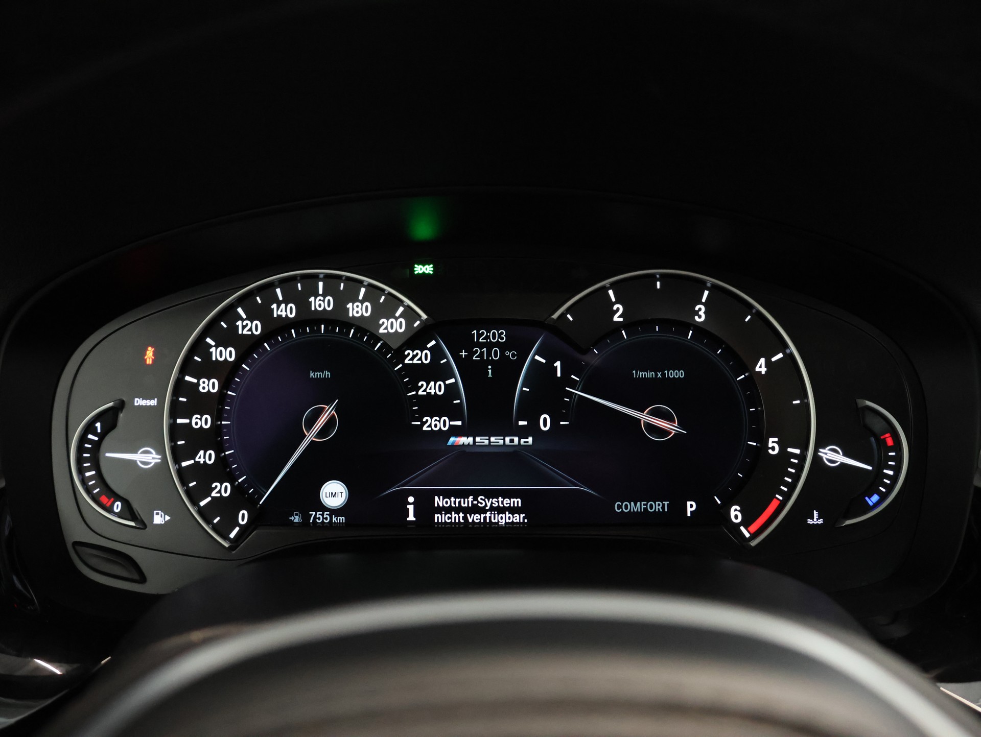 BMW M550d xDrive Touring Steptronic-image-19