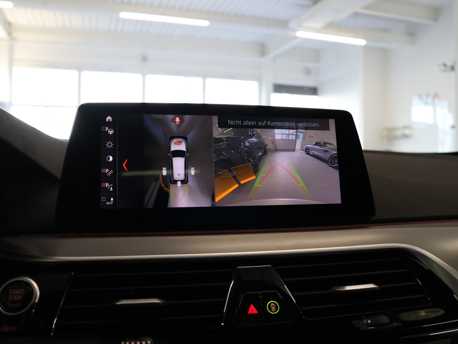 BMW M550d xDrive Touring Steptronic-image-26
