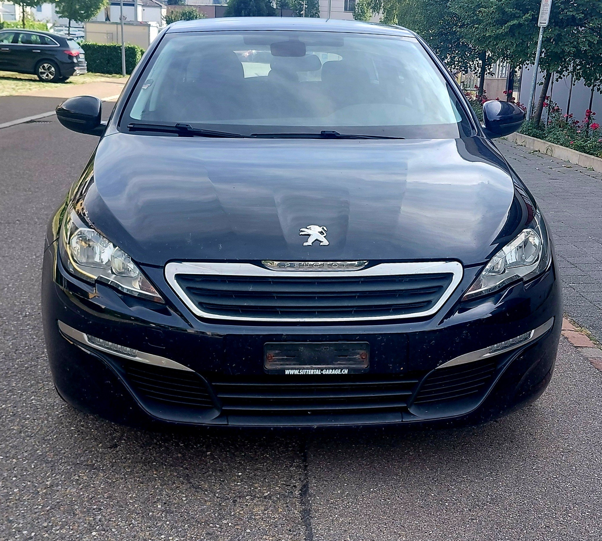 PEUGEOT 308 SW 1.6 BlueHDI Active Automatic — slika 1