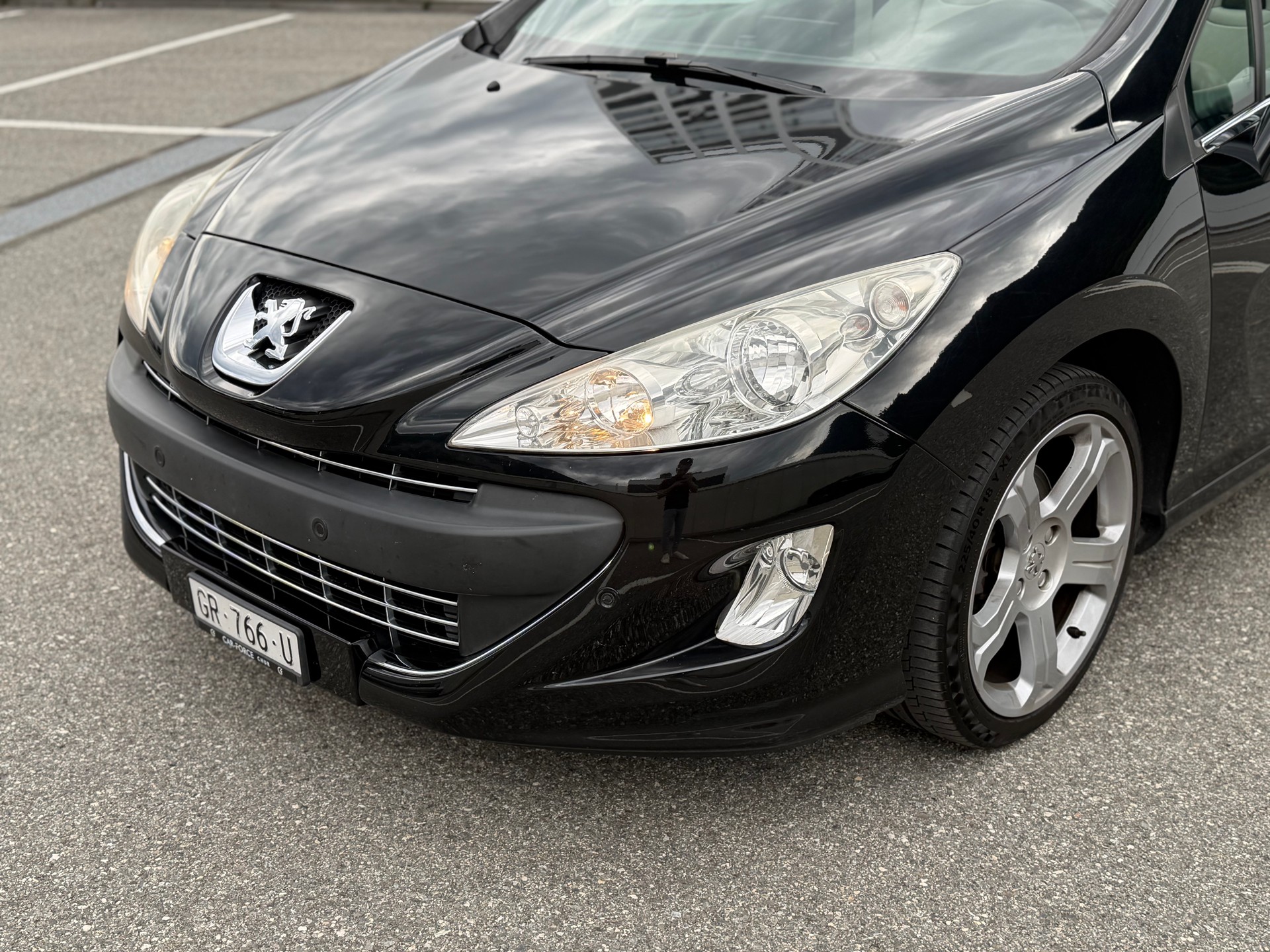 PEUGEOT 308 CC 1.6 16V Turbo Platinum-image-9