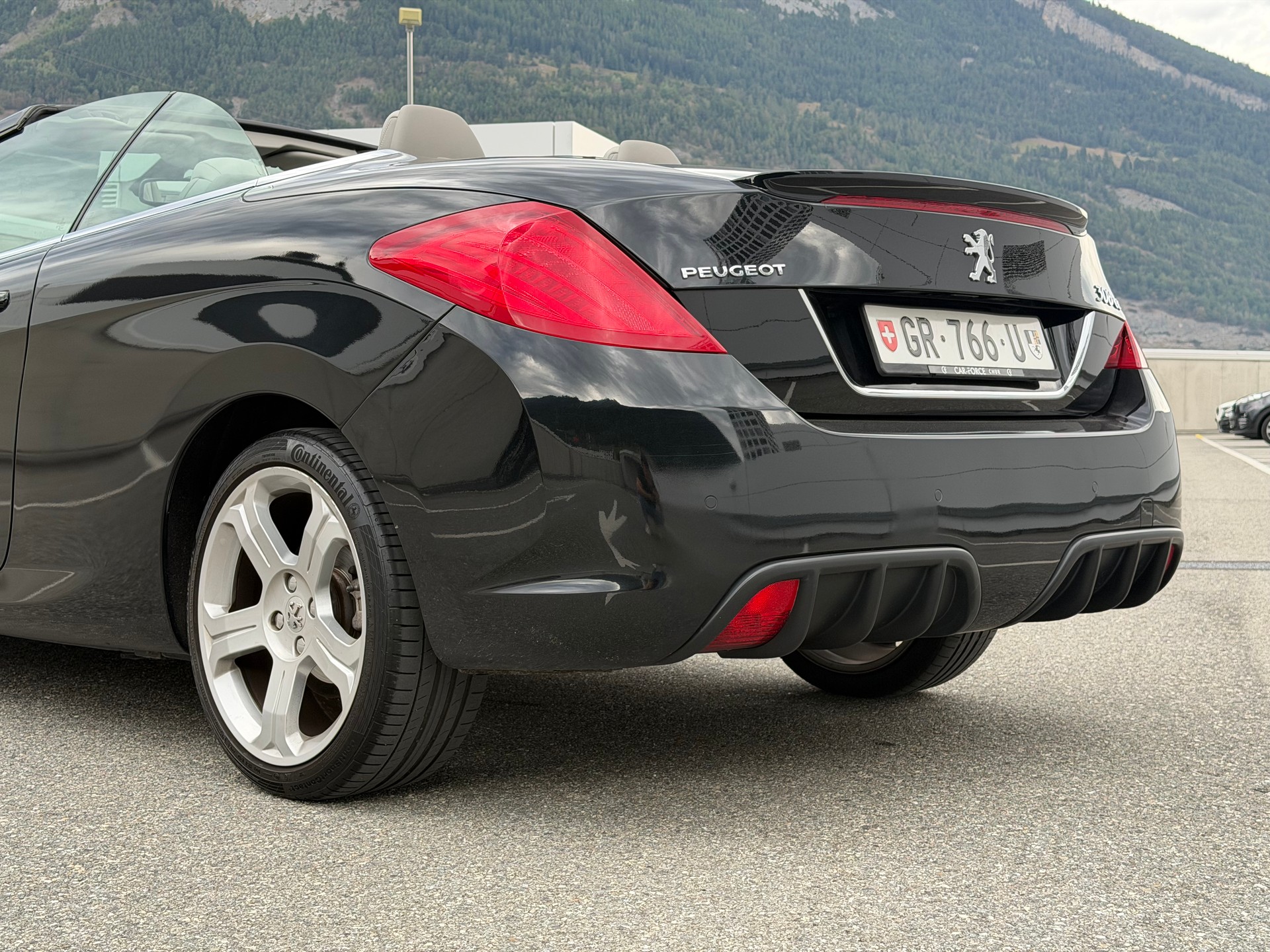 PEUGEOT 308 CC 1.6 16V Turbo Platinum-image-11