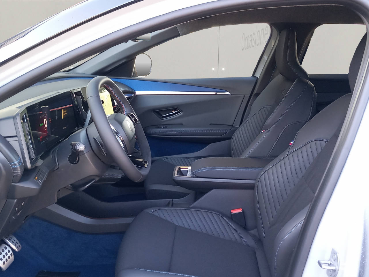 RENAULT Mégane E-Tech esprit Alpine-image-3