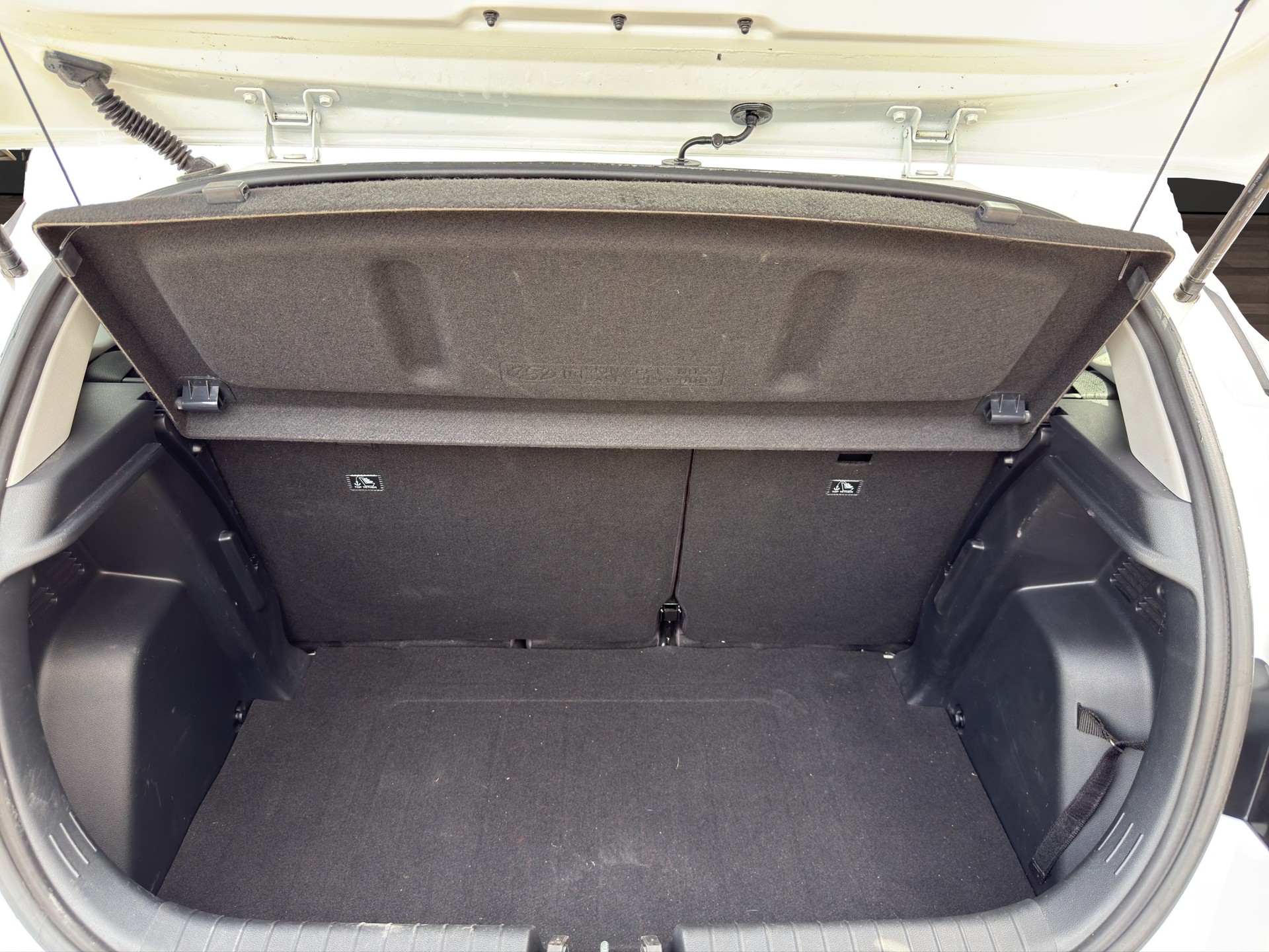 HYUNDAI i20 1.0 T-GDi Amplia DCT-image-13