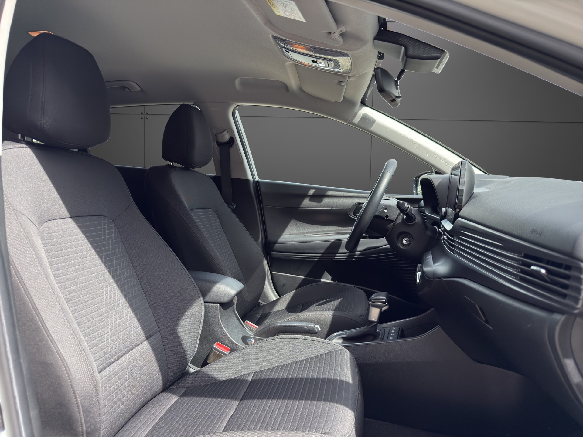 HYUNDAI i20 1.0 T-GDi Amplia DCT-image-10