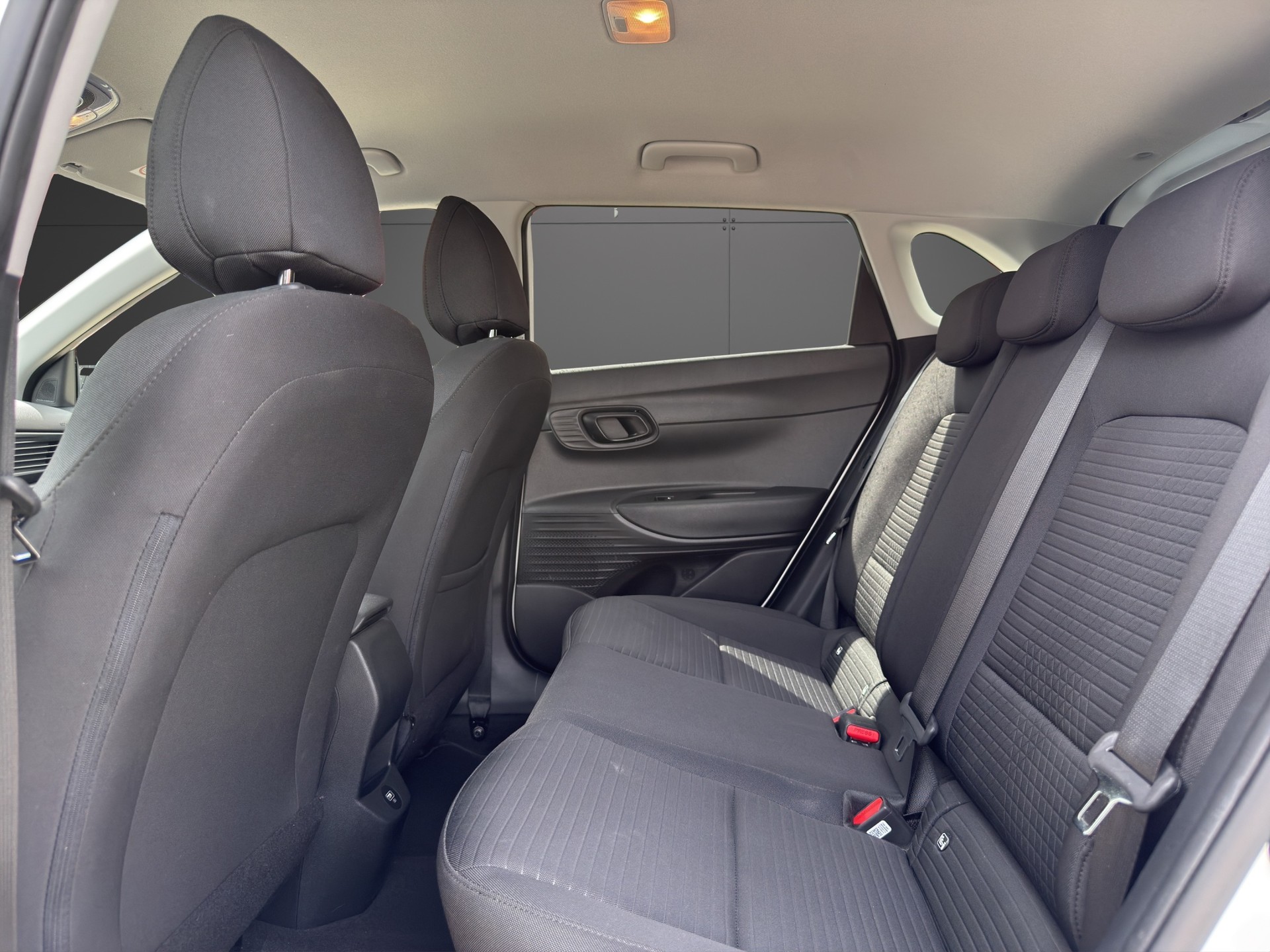 HYUNDAI i20 1.0 T-GDi Amplia DCT-image-9
